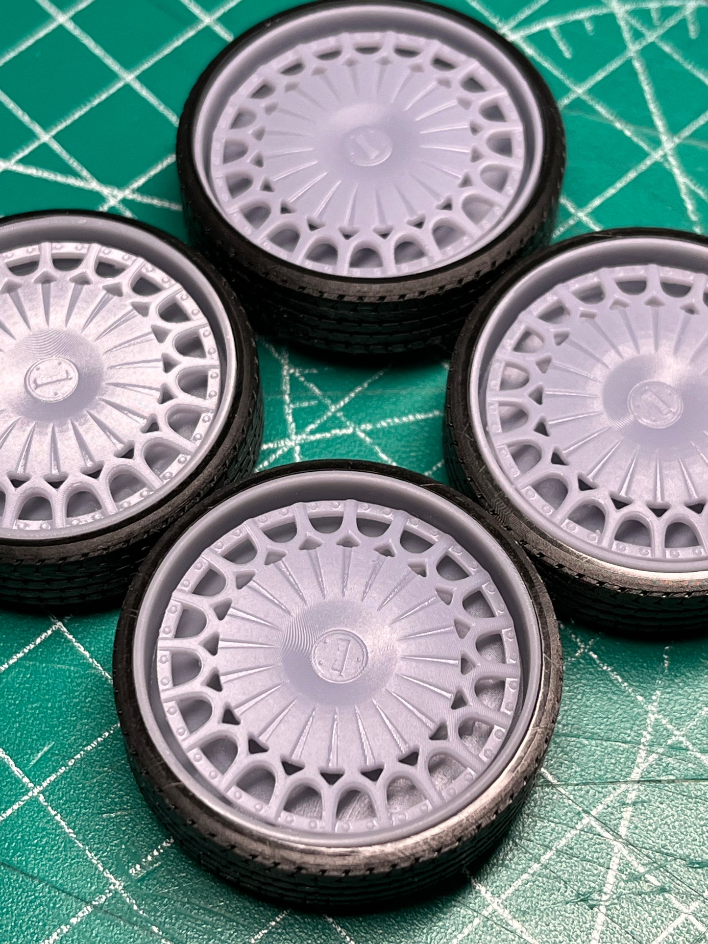 1/25 Scale - DUB "KINGSTER" Spinner - in 26"-36" Donk, Big Rims, Old Schools, Traditionals, SUV (Copy 3)