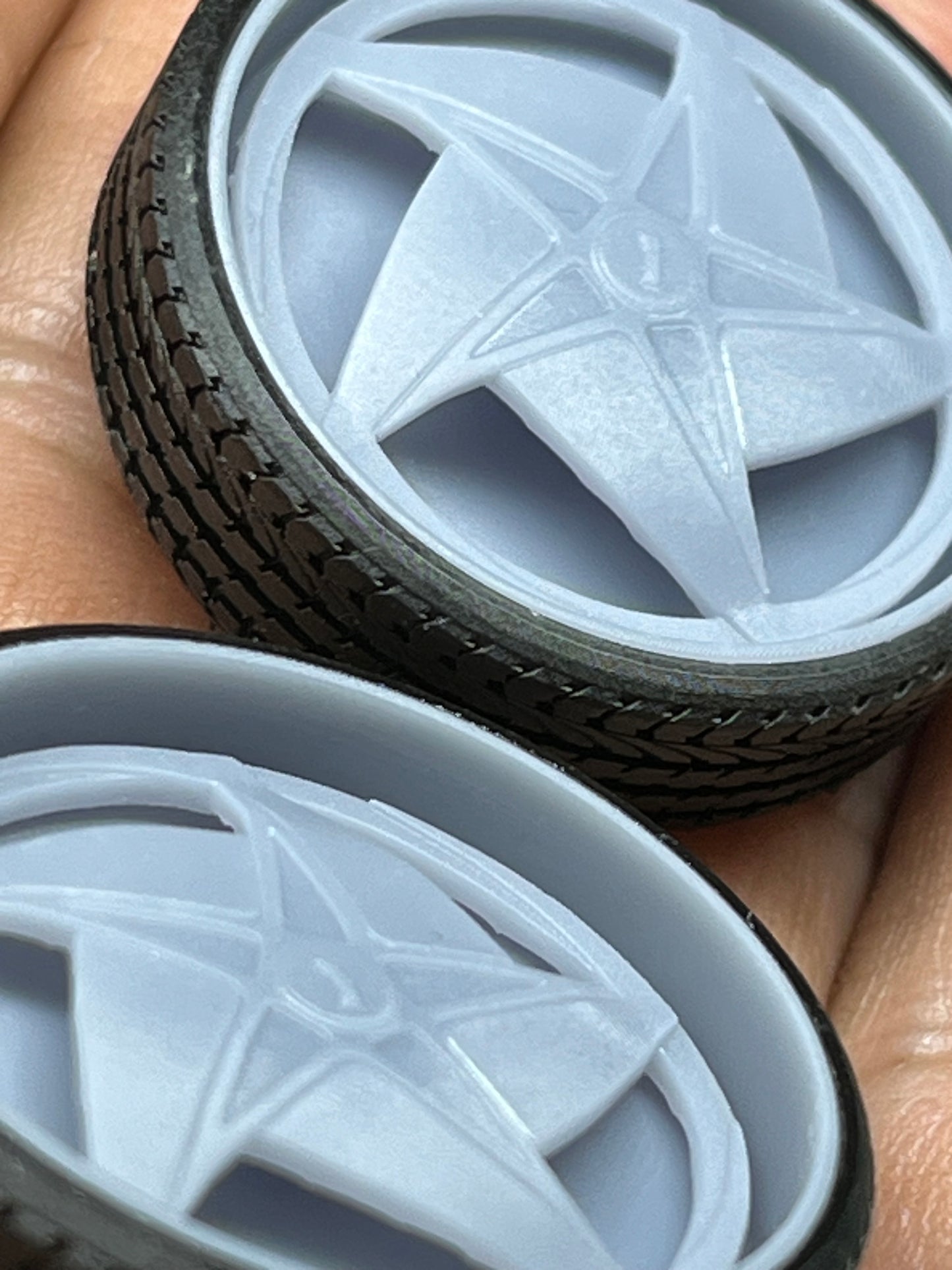 1/25 Scale - DUB "SWERVE" Spinner - in 26"-36" Donk, Big Rims, Old Schools, Traditionals, SUV