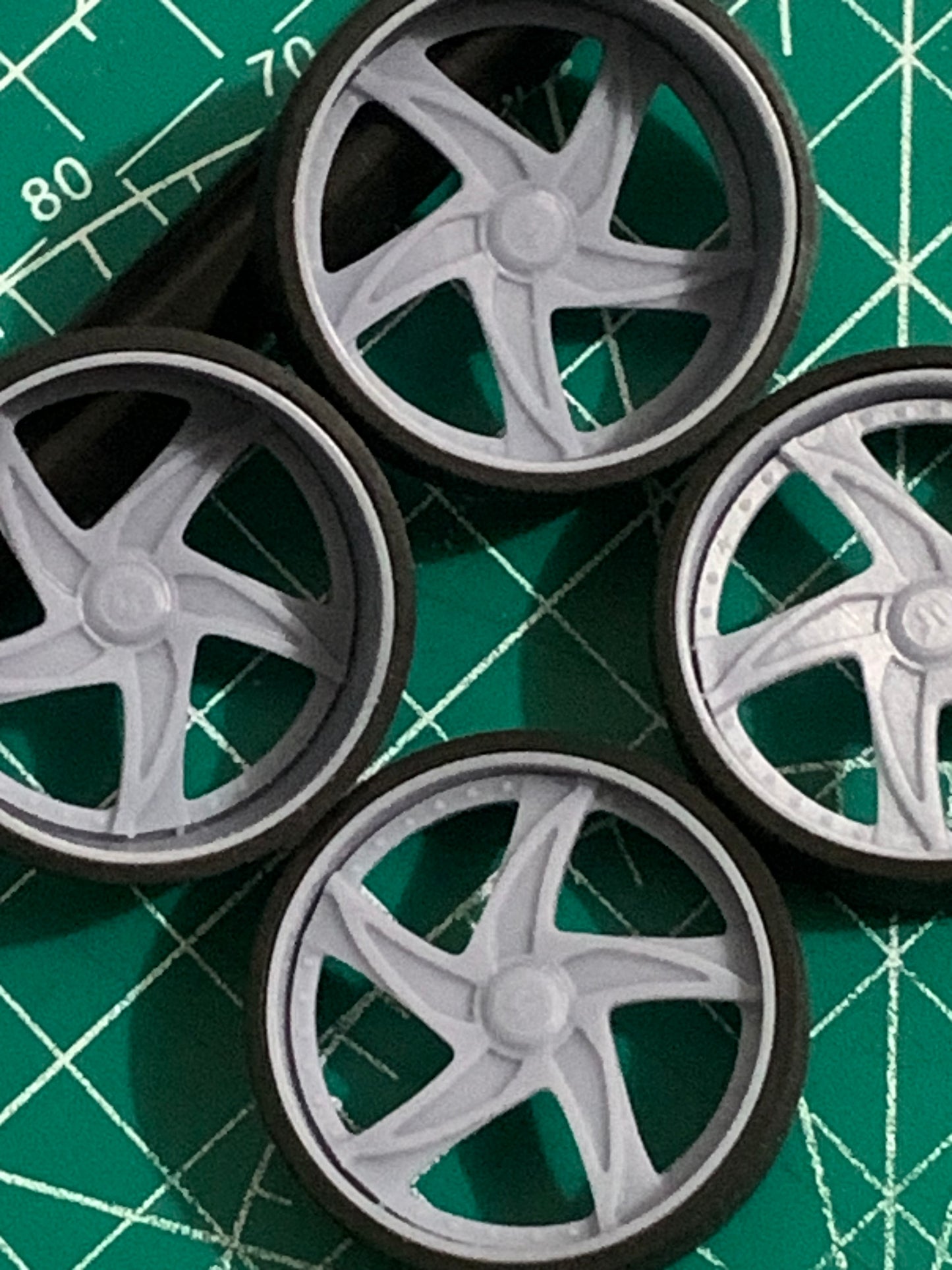 1/25 Scale - LEXANI "GILT XL" - in 26"-36" Donk, Big Rims, Old Schools, Traditionals, SUV