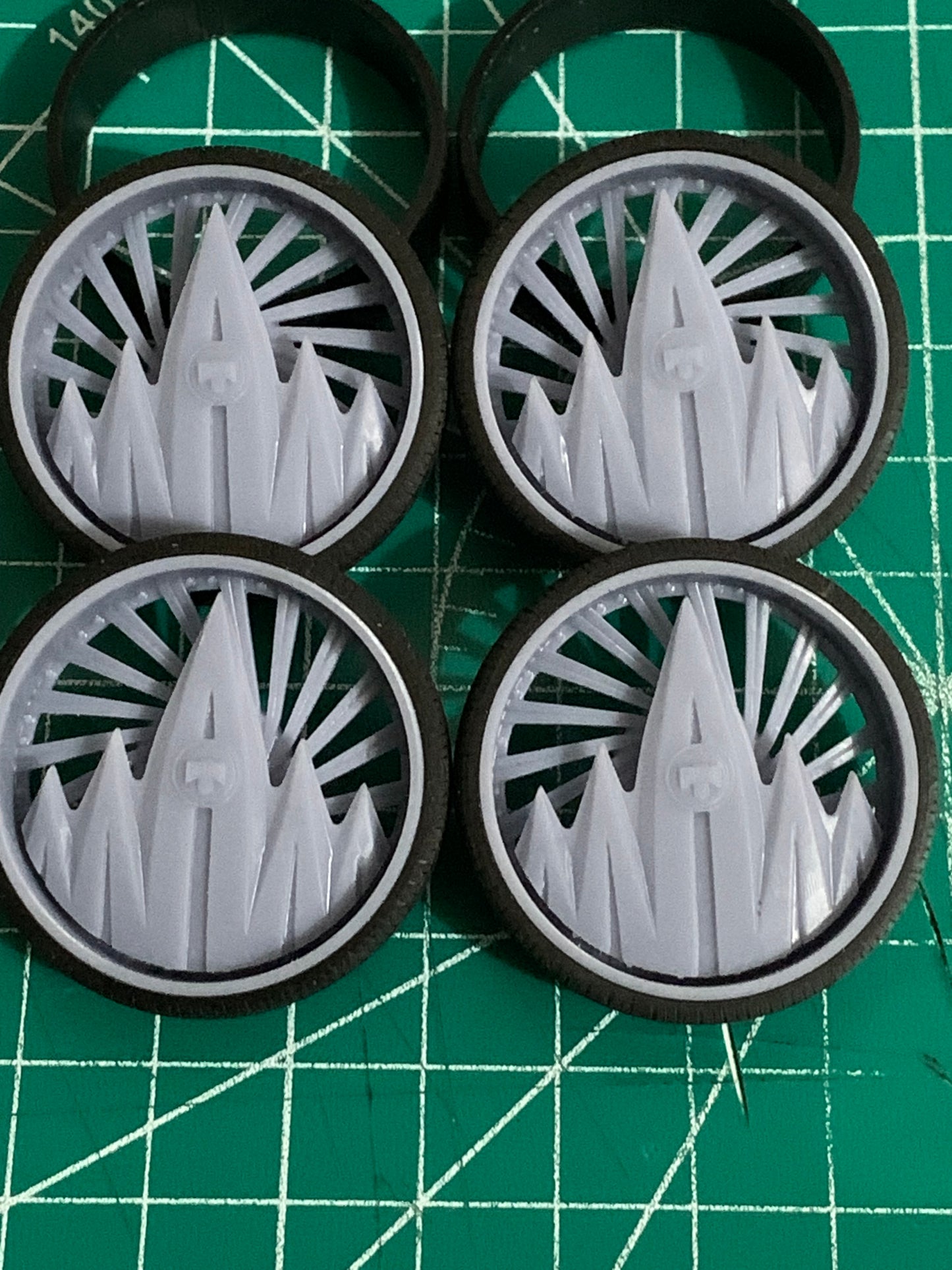 1/25 Scale - DUB "S508 F.U." Floater - in 26"-36" Donk, Big Rims, Old Schools, Traditionals, SUV