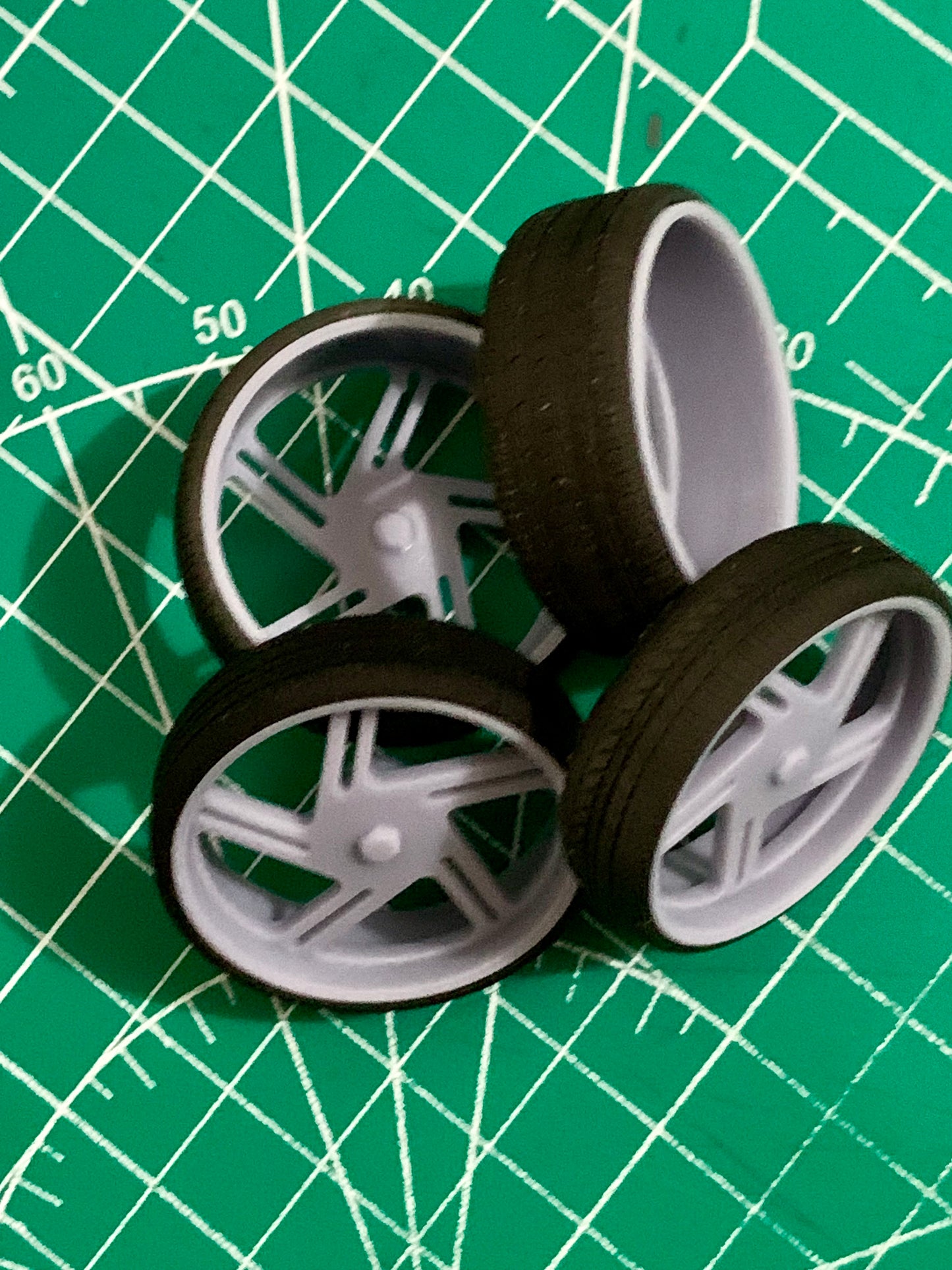 1/25 Scale - HRBB "PRO SPORT" - in 26"-32" Donk, Big Rims, Old Schools, Traditionals, SUV