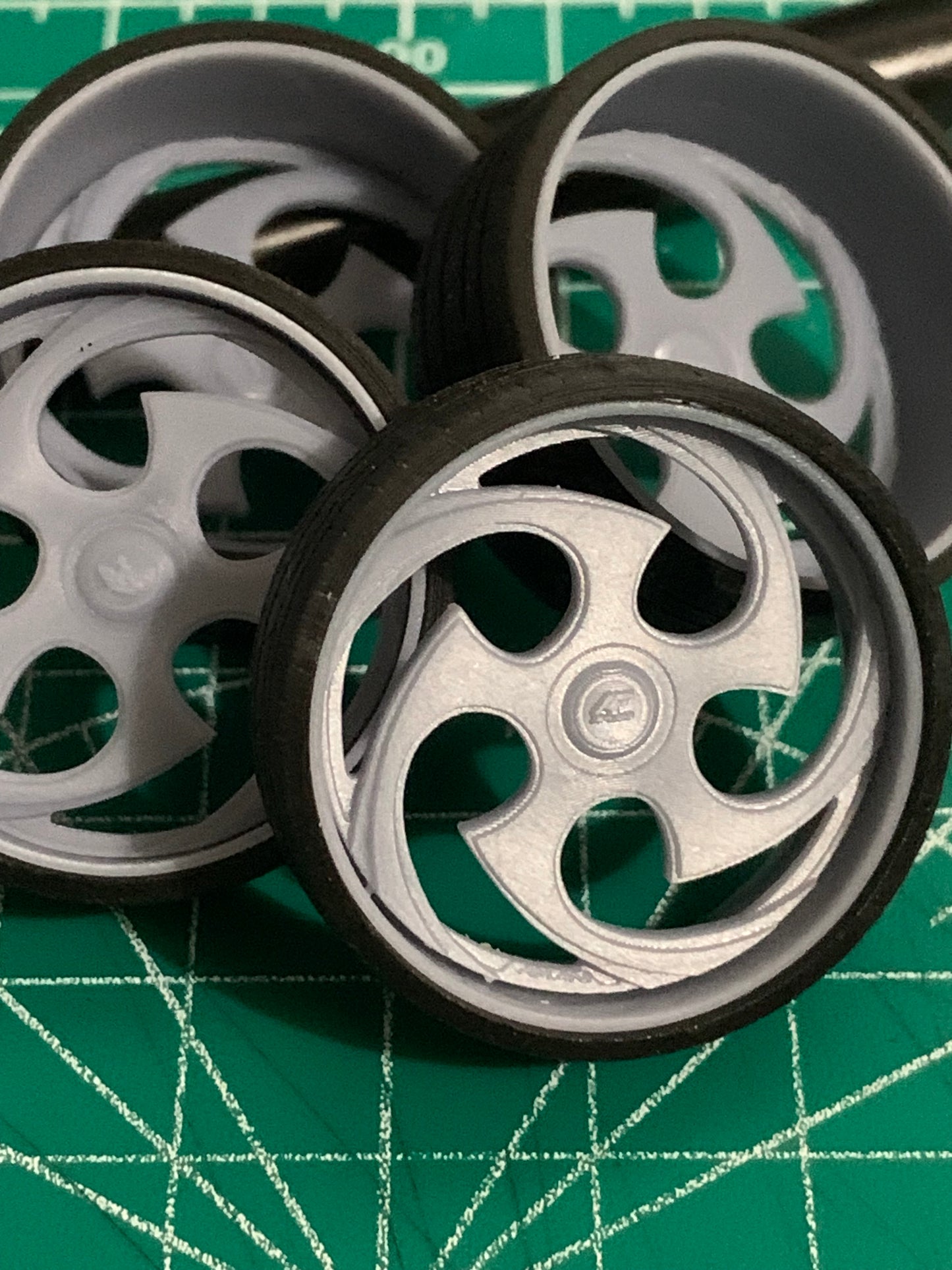 1/25 Scale - AMANI "DAYTONA BC" - in 26"-36" Donk, Big Rims, Old Schools, Traditionals, SUV