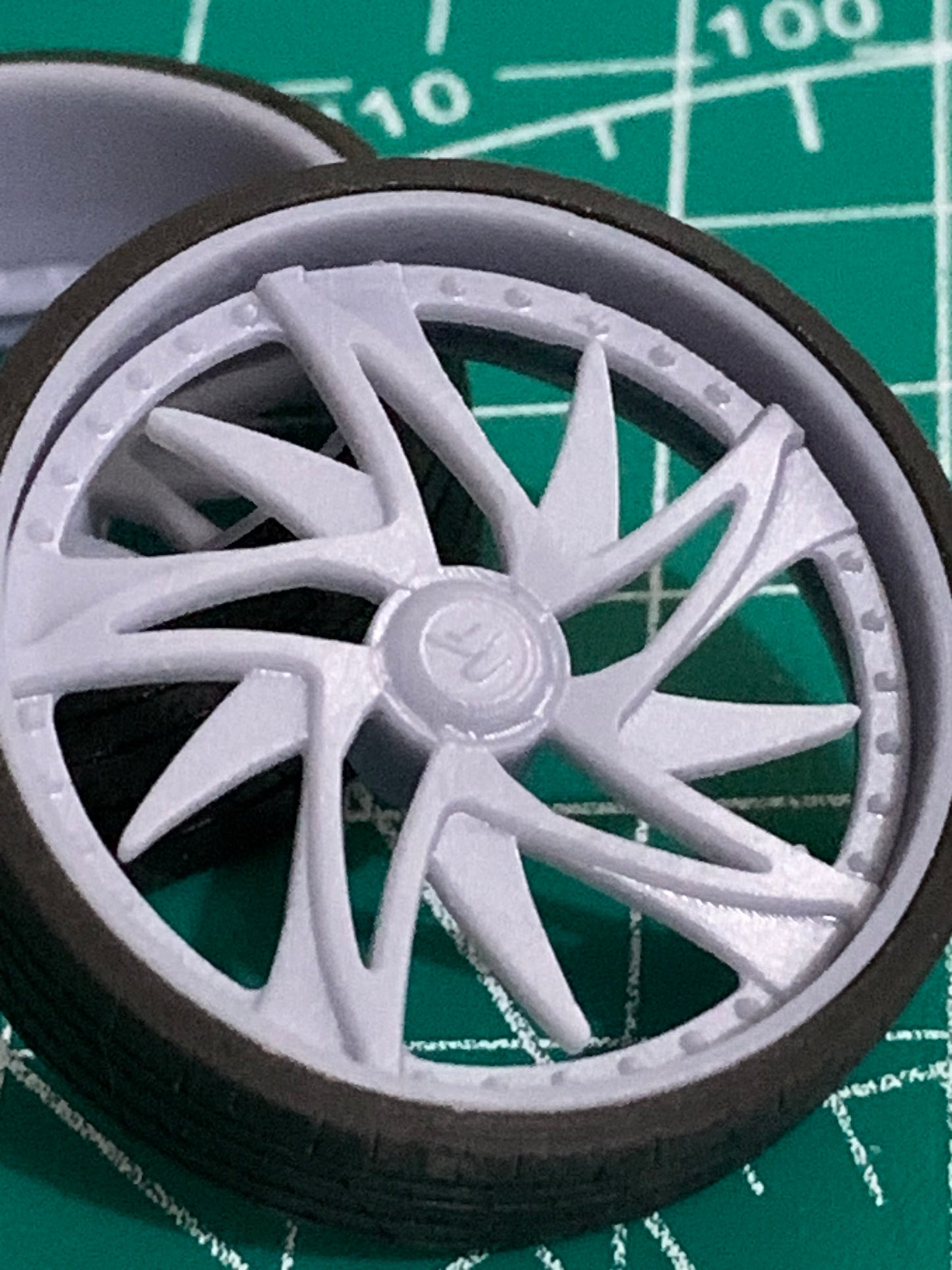 1/25 Scale - LEXANI "GILT XL" V2 - in 26"-36" Donk, Big Rims, Old Schools, Traditionals, SUV