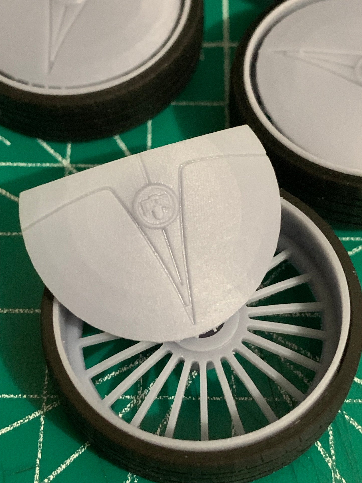 1/25 Scale - DUB "S605" FLOATER - in 28"-36" Donk, Big Rims, Box Chevy, G-Body, Trucks, SUV's