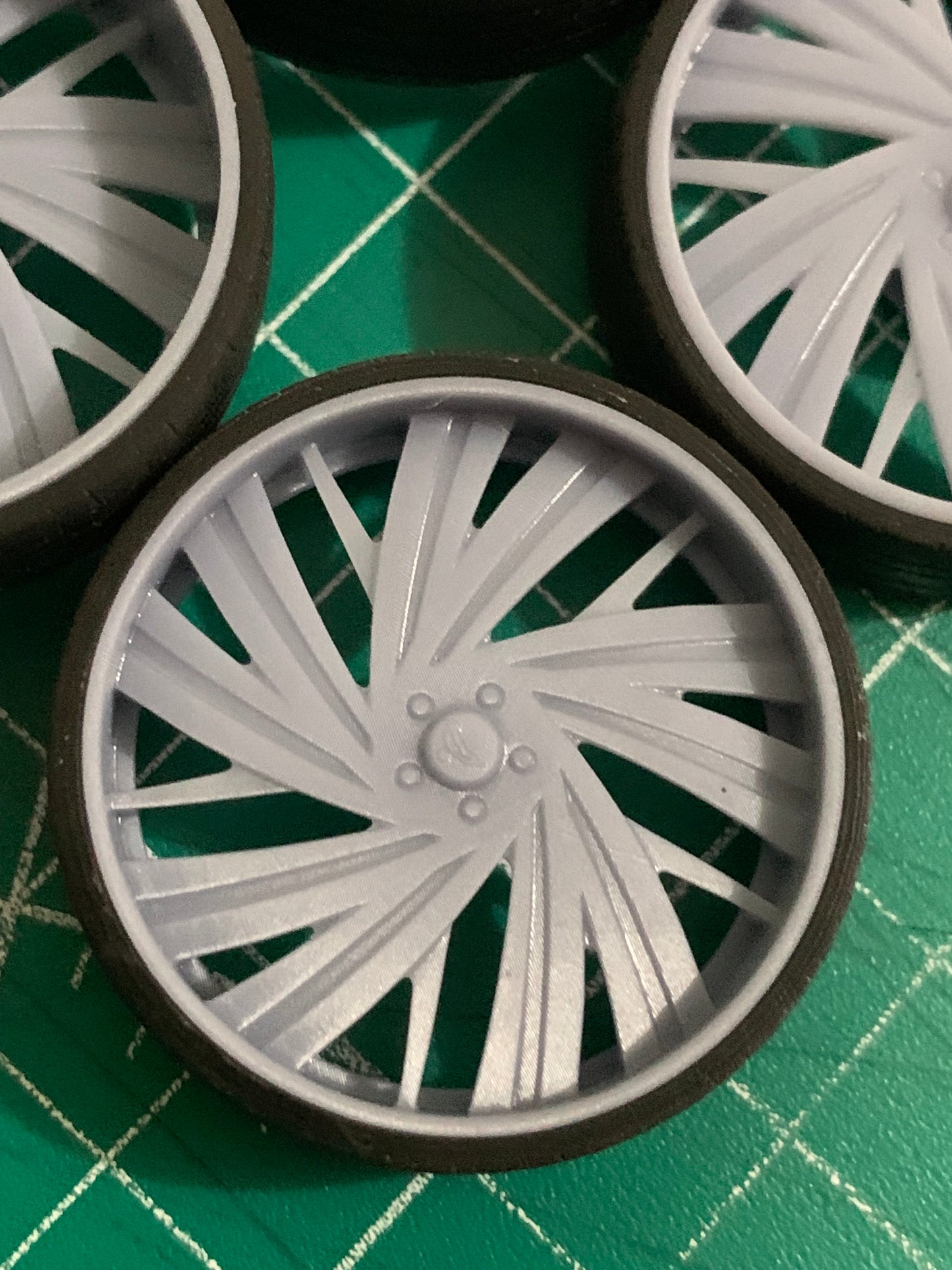 1/25 Scale - SD CAYENNE V2 - in 26"-36" Donk, Big Rims, Old Schools, Traditionals, SUV