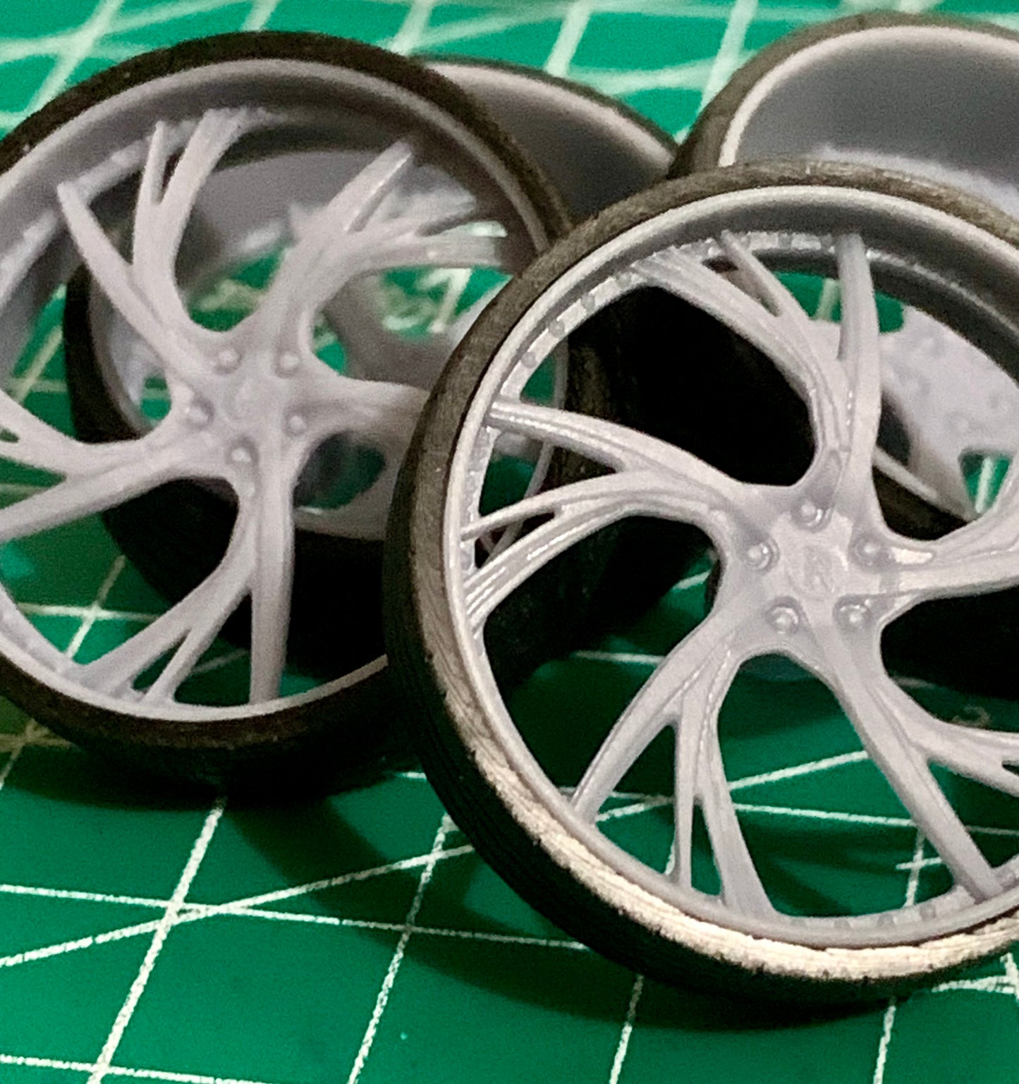 1/25 Scale - AMANI SINNER - in 26"-36" Donk, Big Rims, Old Schools, Traditionals, SUV