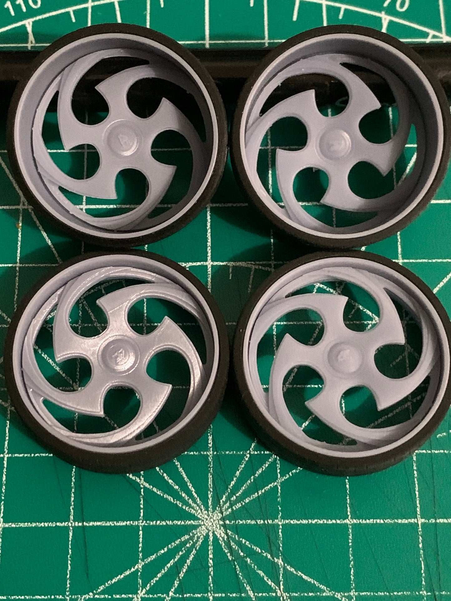 1/25 Scale - AMANI "DAYTONA BC" - in 26"-36" Donk, Big Rims, Old Schools, Traditionals, SUV