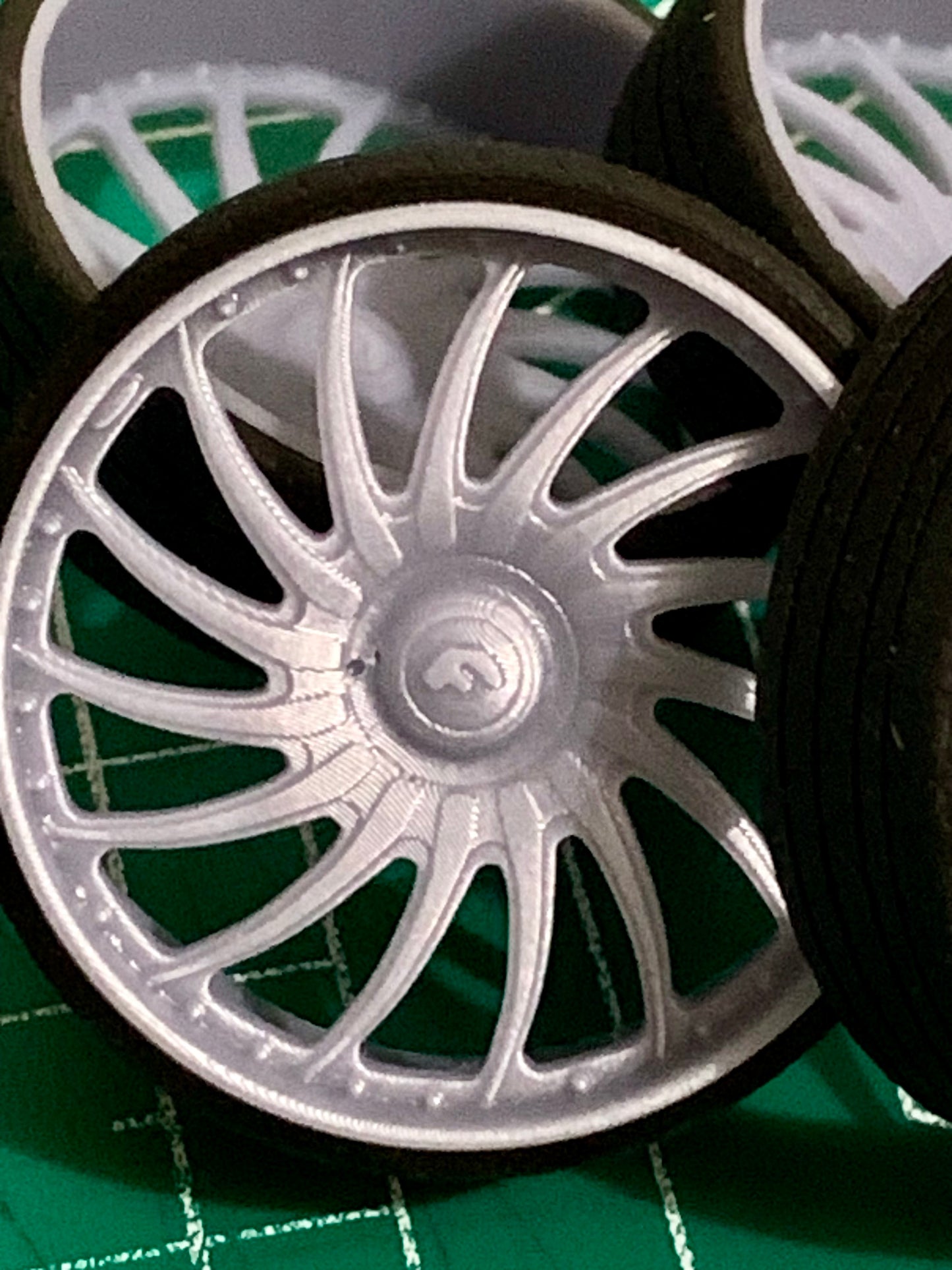 1/25 Scale - FORGI WADE - in 26"-36" Donk, Big Rims, Old Schools, Traditionals, SUV