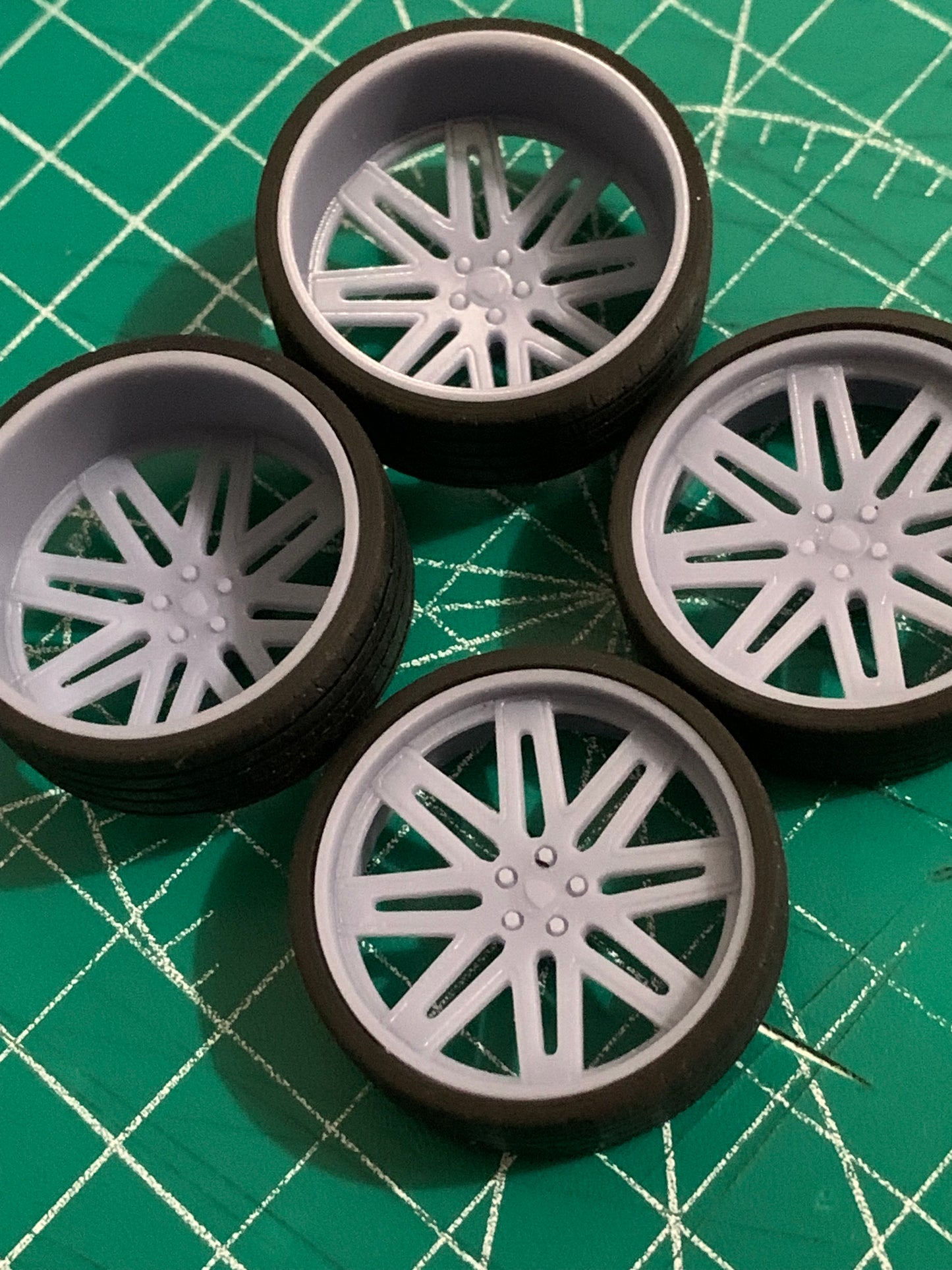 1/25 Scale - BARUGZAI EXEL V2 staggered - in 24"-36" Donk, Big Rims, Box Chevy, G-Body