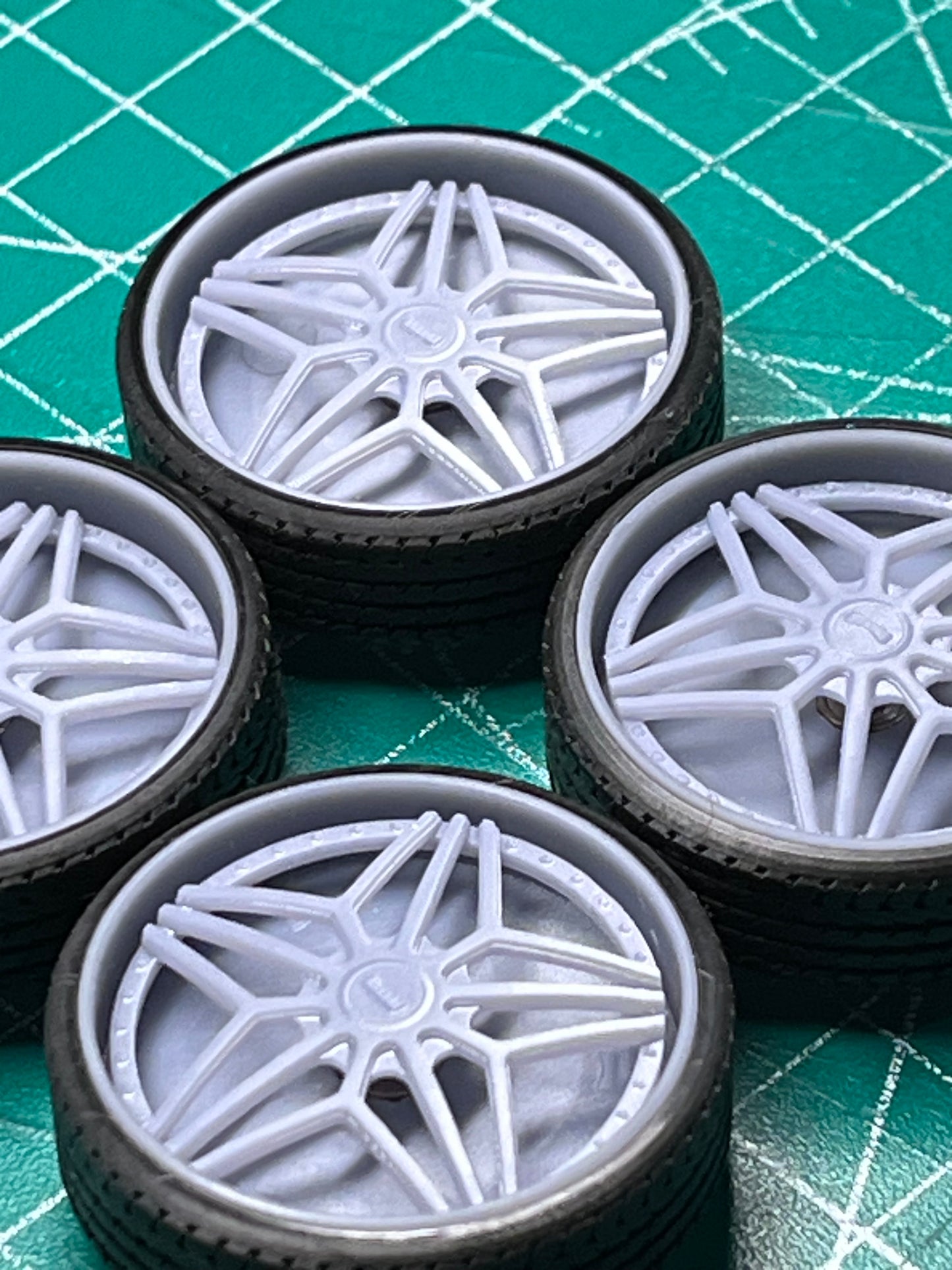 1/25 Scale - DUB "GHETTO BANDIT" Spinner - in 26"-36" Donk, Big Rims, Old Schools, Traditionals, SUV (Copy 2)