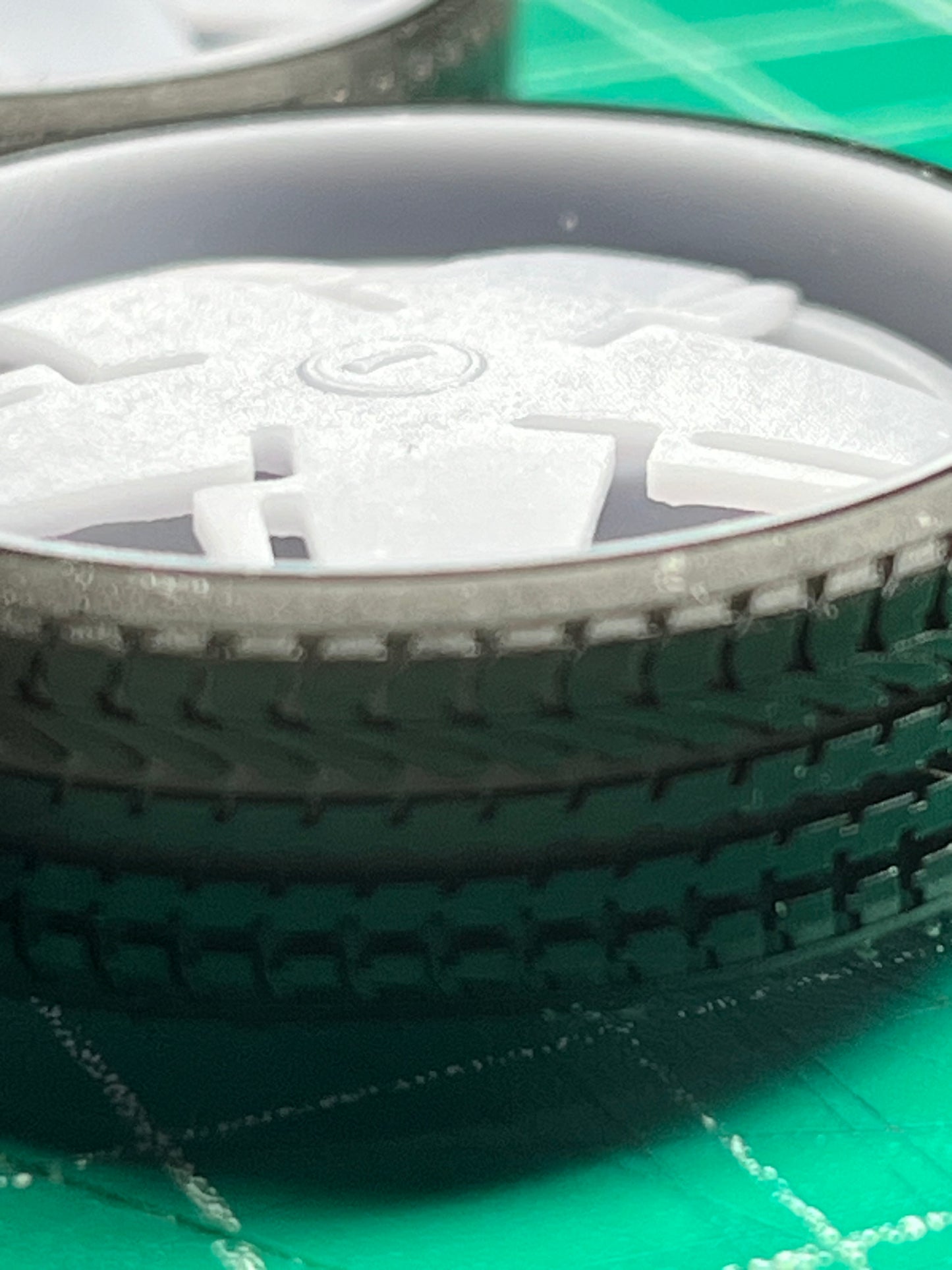 1/25 Scale - DUB "MAZE S809" Spinner - in 26"-36" Donk, Big Rims, Old Schools, Traditionals, SUV