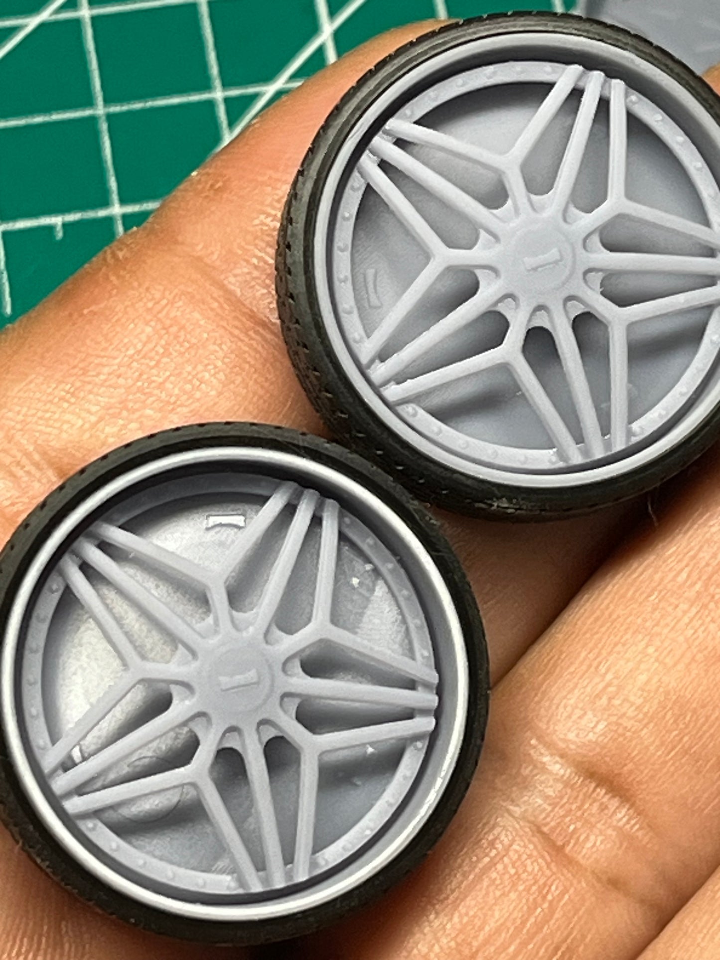 1/25 Scale - DUB "GHETTO BANDIT" Spinner - in 26"-36" Donk, Big Rims, Old Schools, Traditionals, SUV (Copy 2)