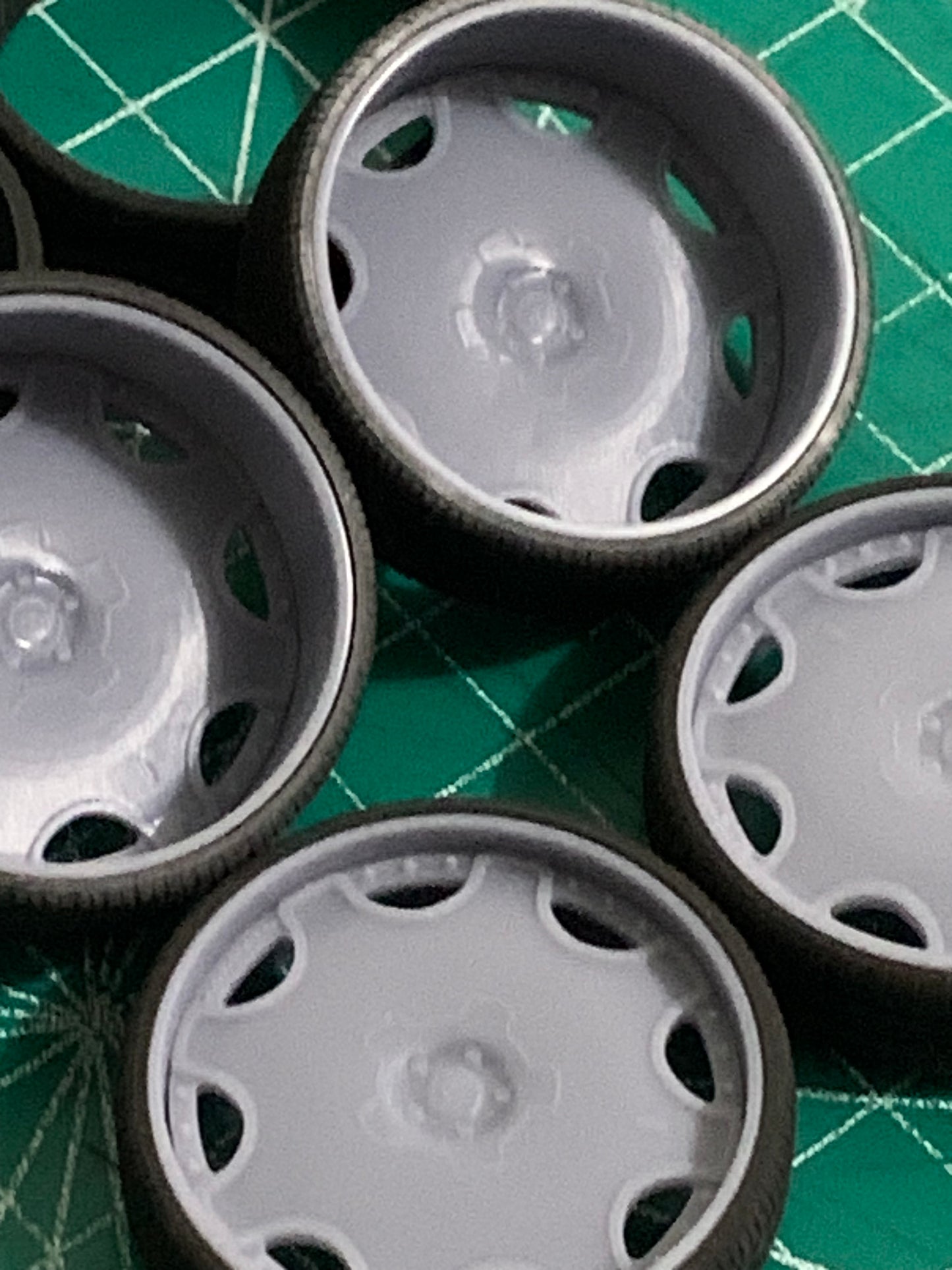 1/25 Scale - FORGI "FIORE" - in 26"-36" Donk, Big Rims, Old Schools, Traditionals, SUV