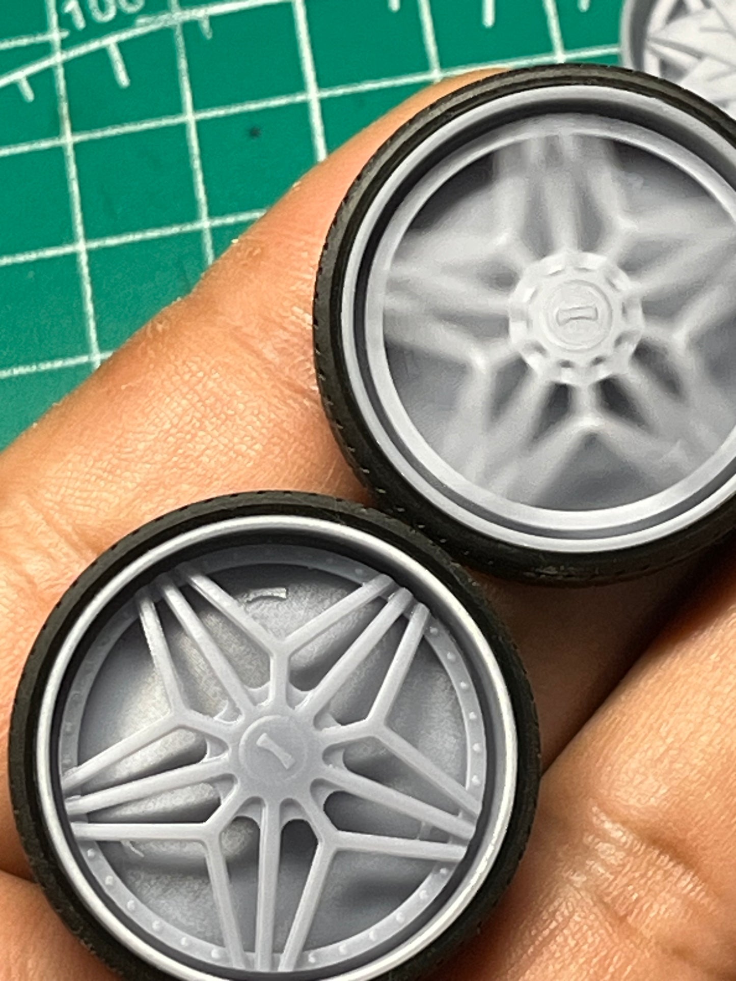 1/25 Scale - DUB "GHETTO BANDIT" Spinner - in 26"-36" Donk, Big Rims, Old Schools, Traditionals, SUV (Copy 2)