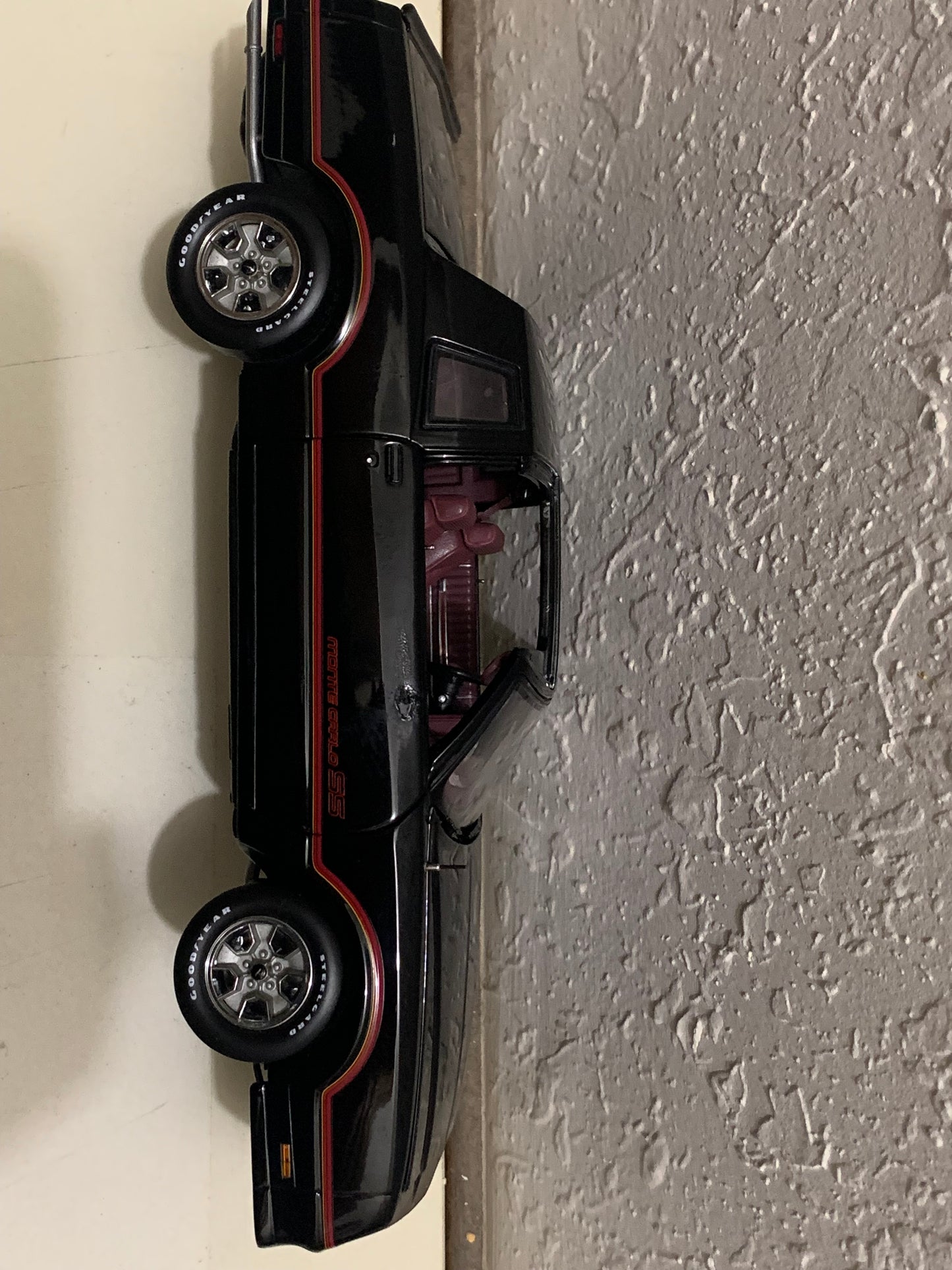 1/18 Scale American Muscle Authentics 1985 Chevy Monte Carlo SS T-Top Diecast Model