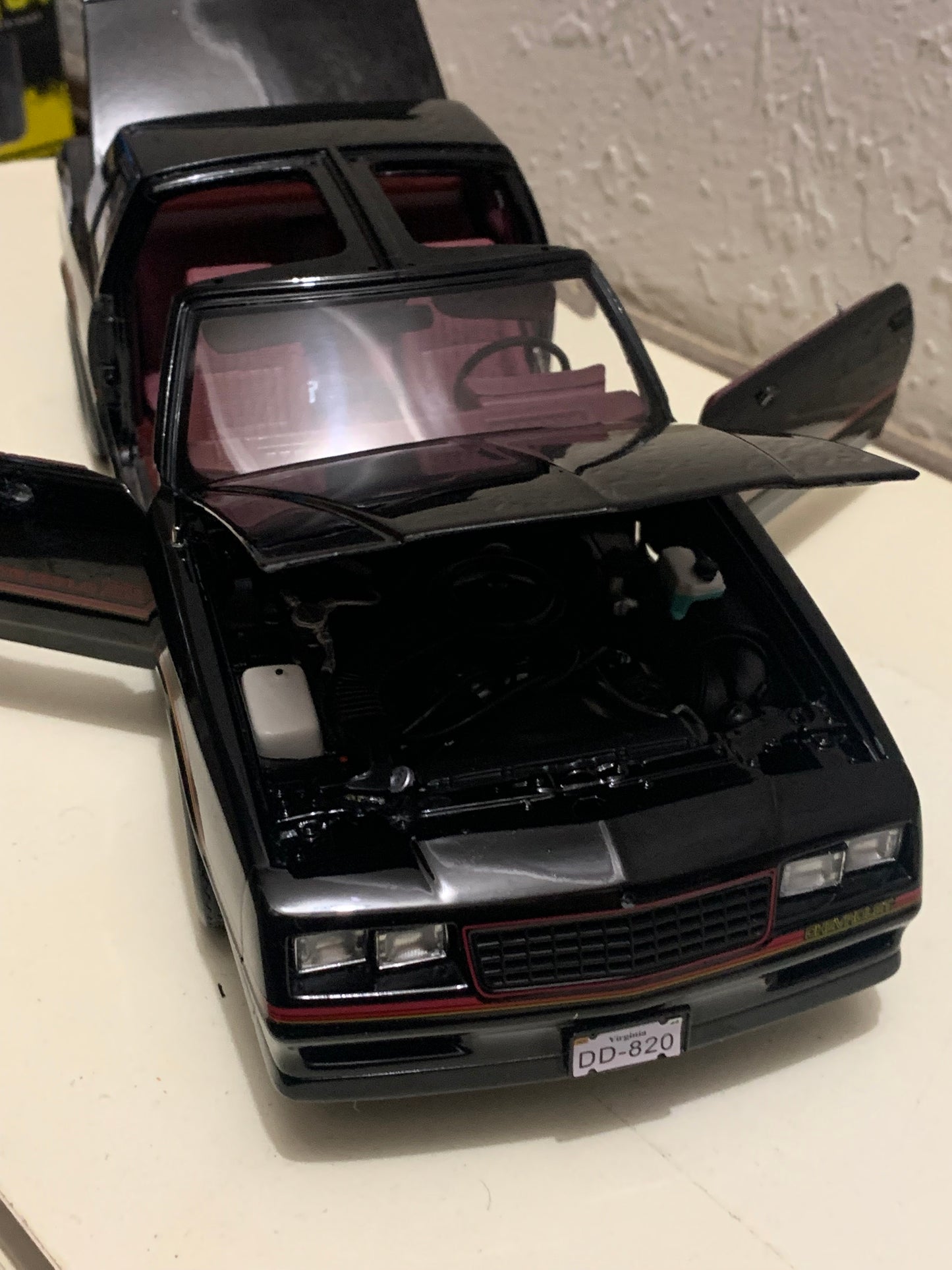 1/18 Scale American Muscle Authentics 1985 Chevy Monte Carlo SS T-Top Diecast Model