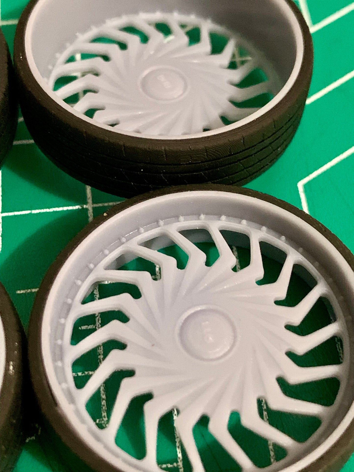 1/25 Scale - DUB SOL BC - in 26"-36" Donk, Big Rims, Old Schools, Traditionals, SUV