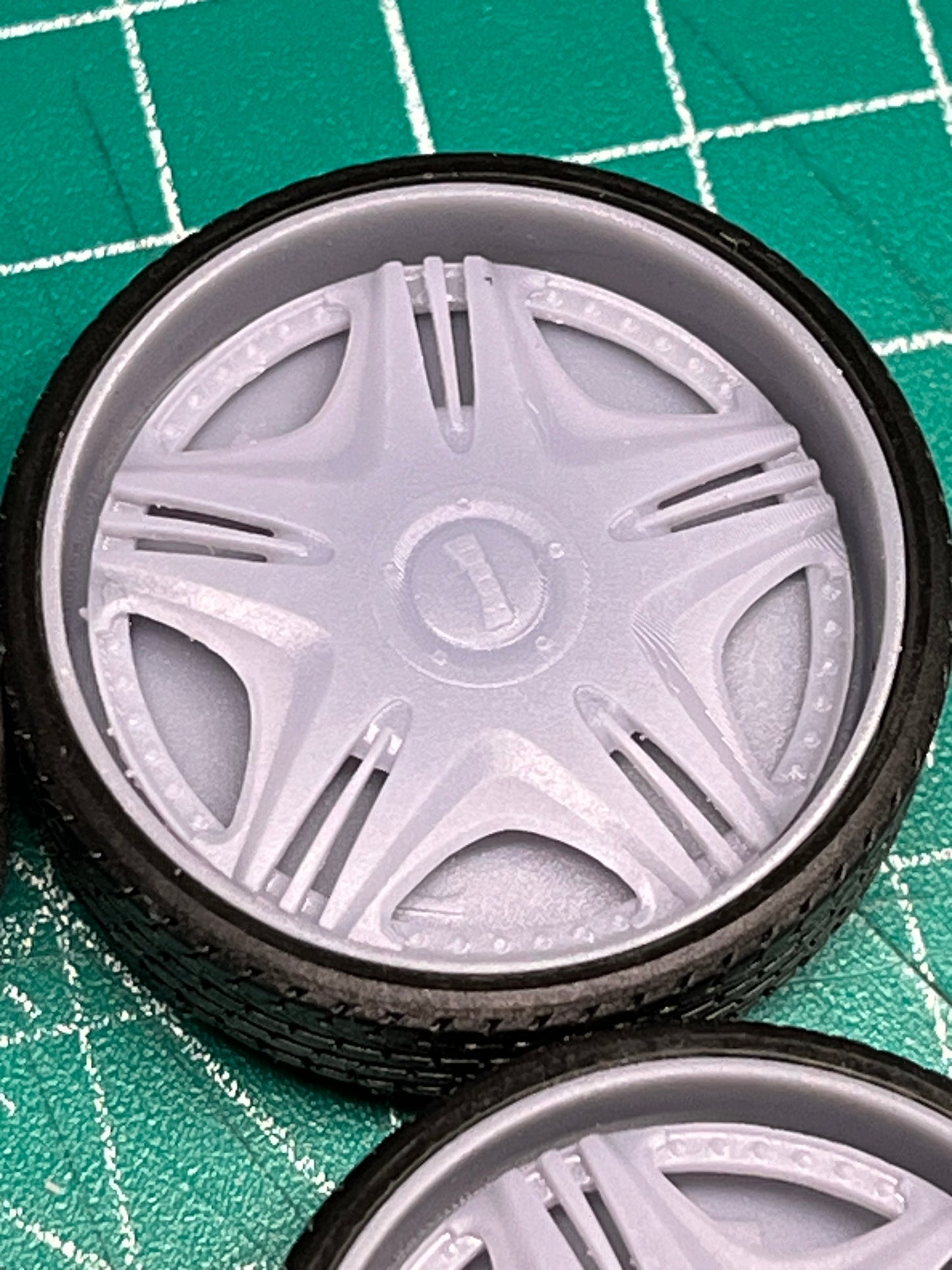 1/25 Scale - DUB "CREAM" Spinner - in 26"-36" Donk, Big Rims, Old Schools, Traditionals, SUV