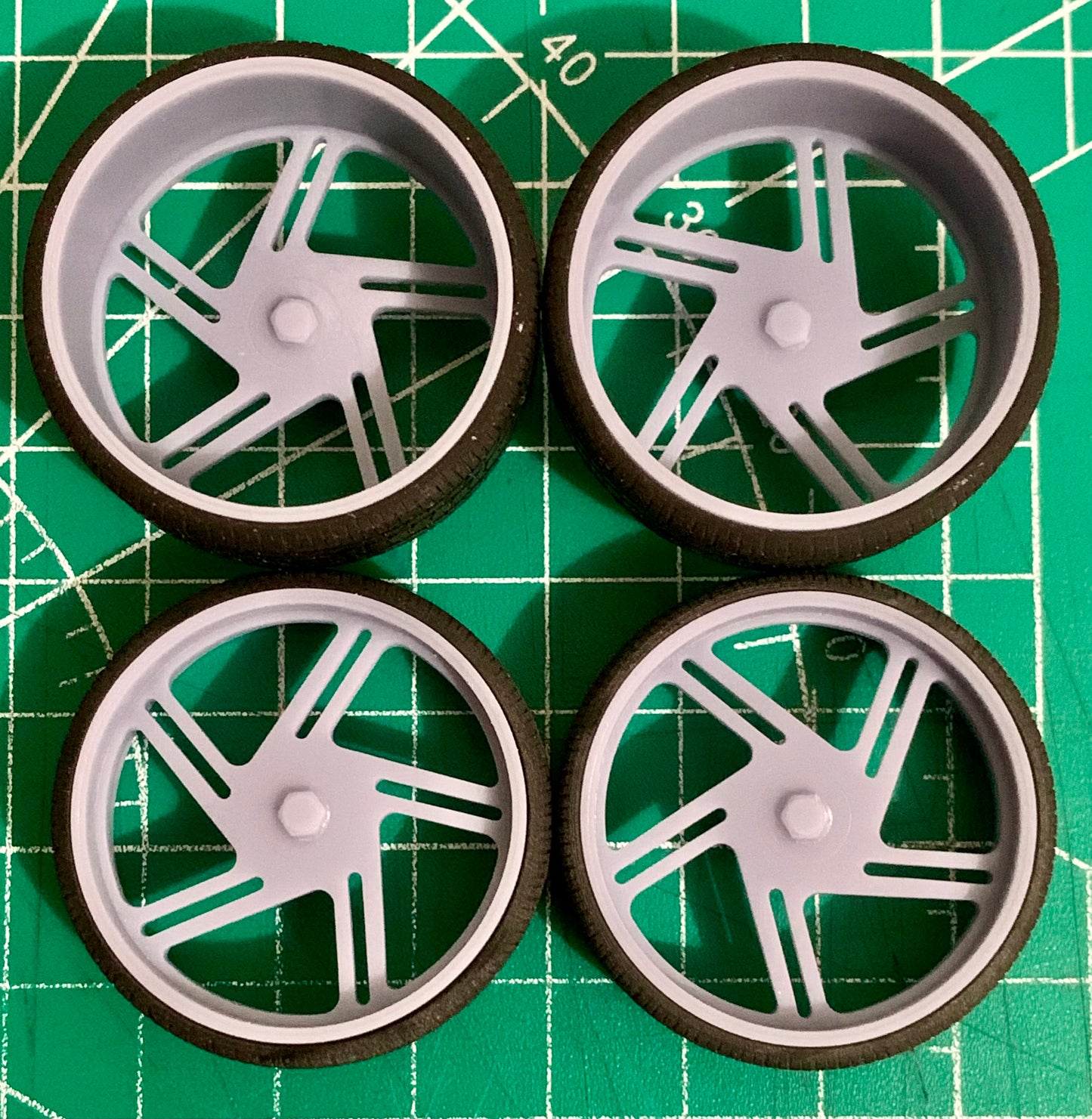 1/25 Scale - HRBB "PRO SPORT" - in 26"-32" Donk, Big Rims, Old Schools, Traditionals, SUV