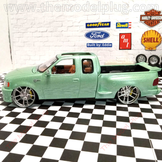 1/25 Scale - TMP D133 Custom in 26"-30" Donk, Big Rims, Box Chevy, G-Body