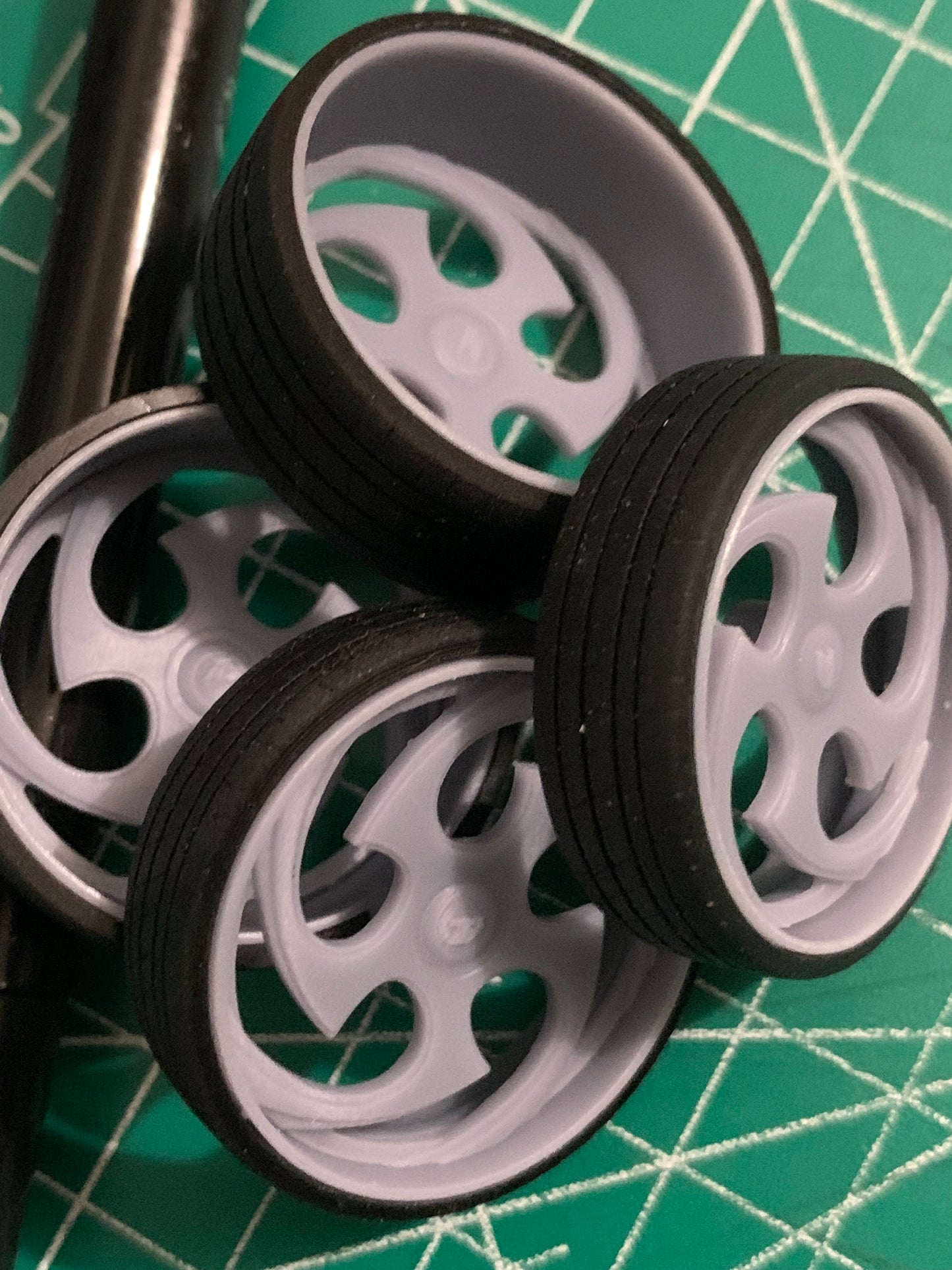 1/25 Scale - AMANI "DAYTONA BC" - in 26"-36" Donk, Big Rims, Old Schools, Traditionals, SUV