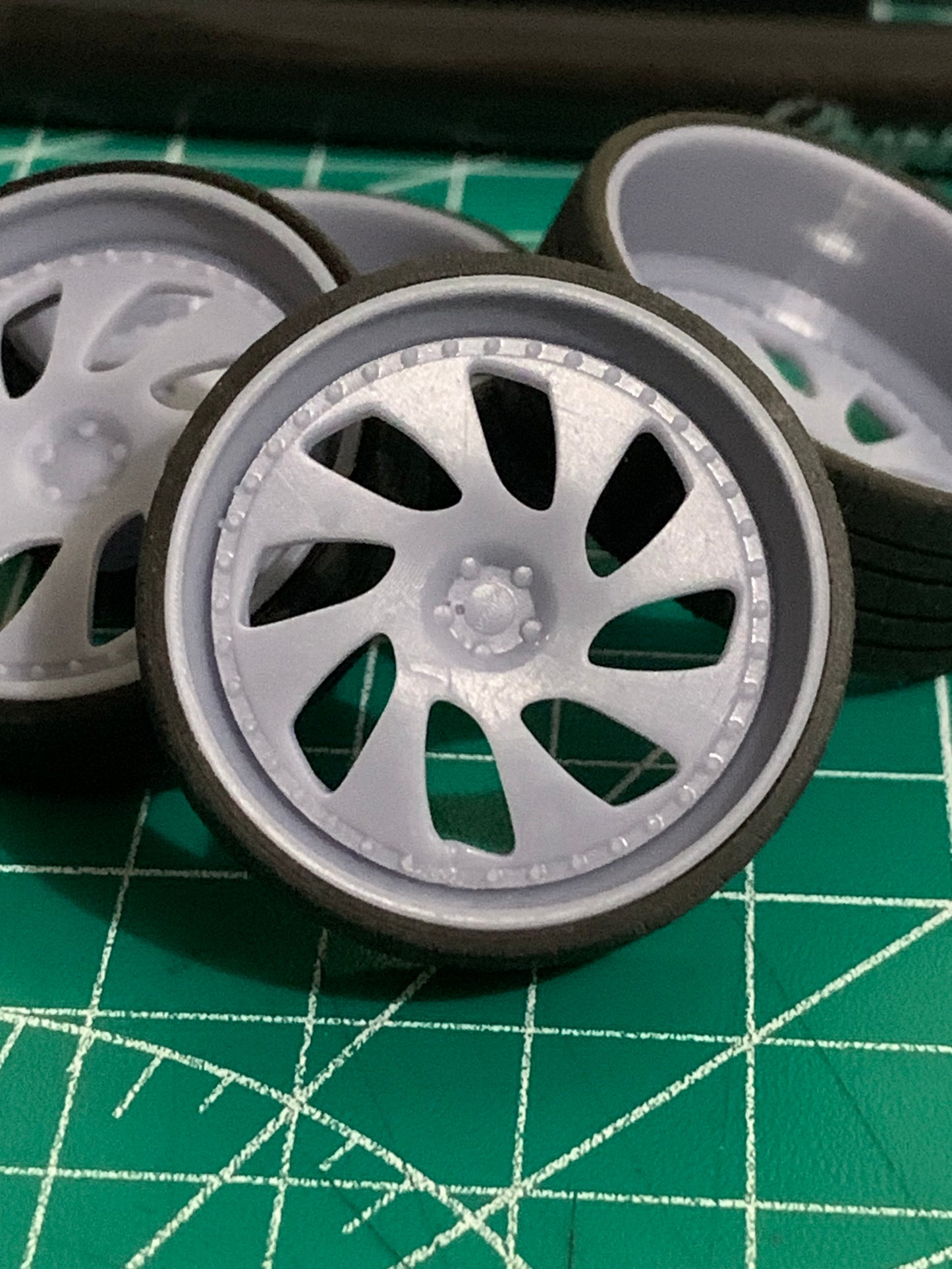 1/25 Scale - ROTIFORM "WRW" - in 26"-36" Donk, Big Rims, Old Schools, Traditionals, SUV