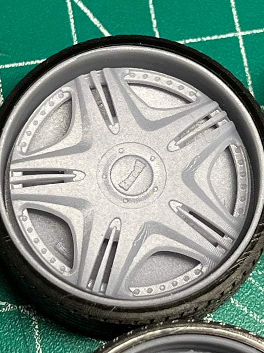 1/25 Scale - DUB "CREAM" Spinner - in 26"-36" Donk, Big Rims, Old Schools, Traditionals, SUV