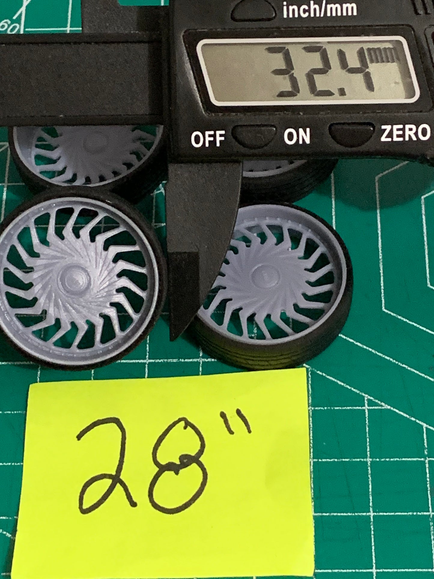 1/25 Scale - DUB SOL BC - in 26"-36" Donk, Big Rims, Old Schools, Traditionals, SUV