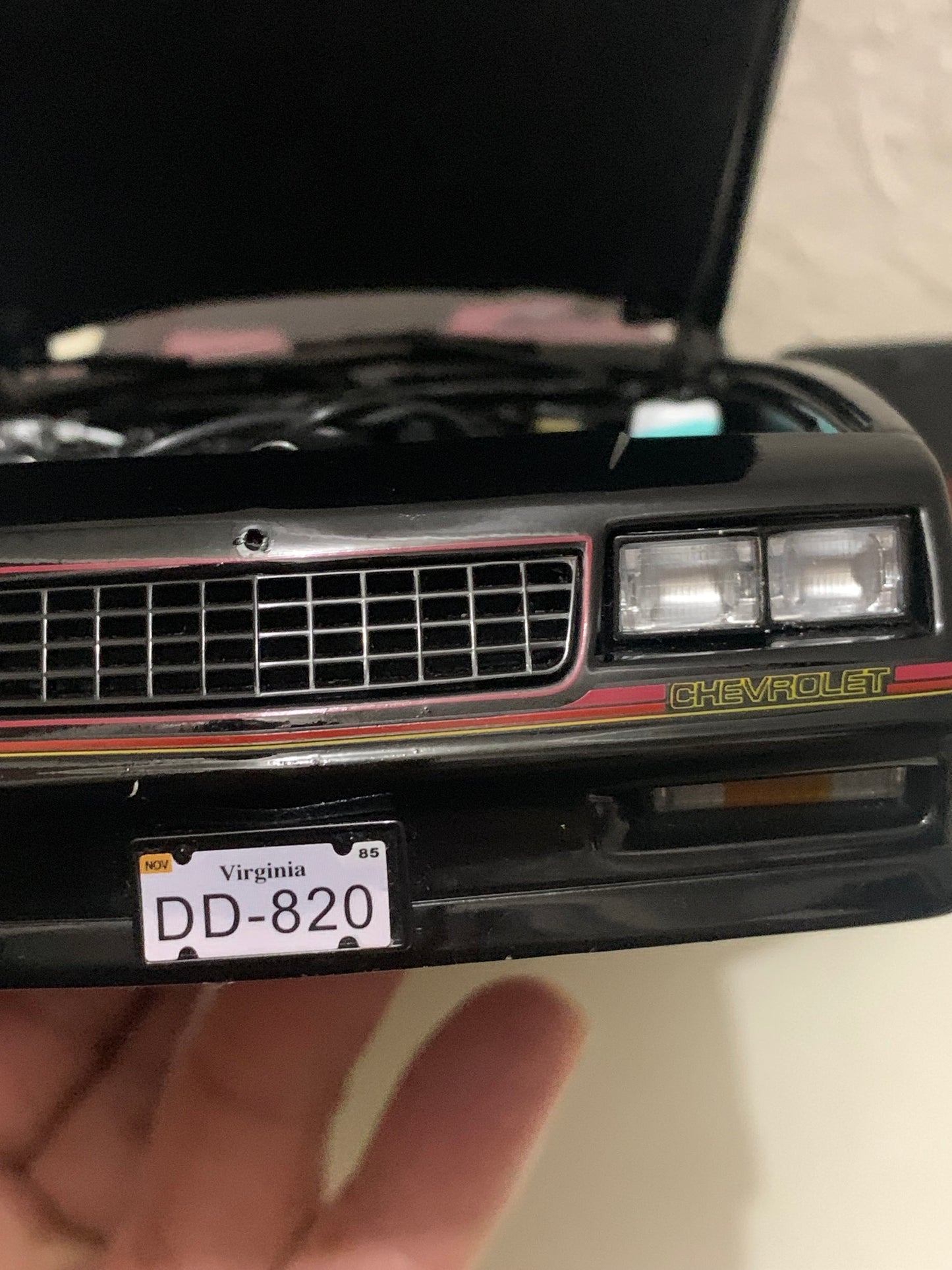 1/18 Scale American Muscle Authentics 1985 Chevy Monte Carlo SS T-Top Diecast Model