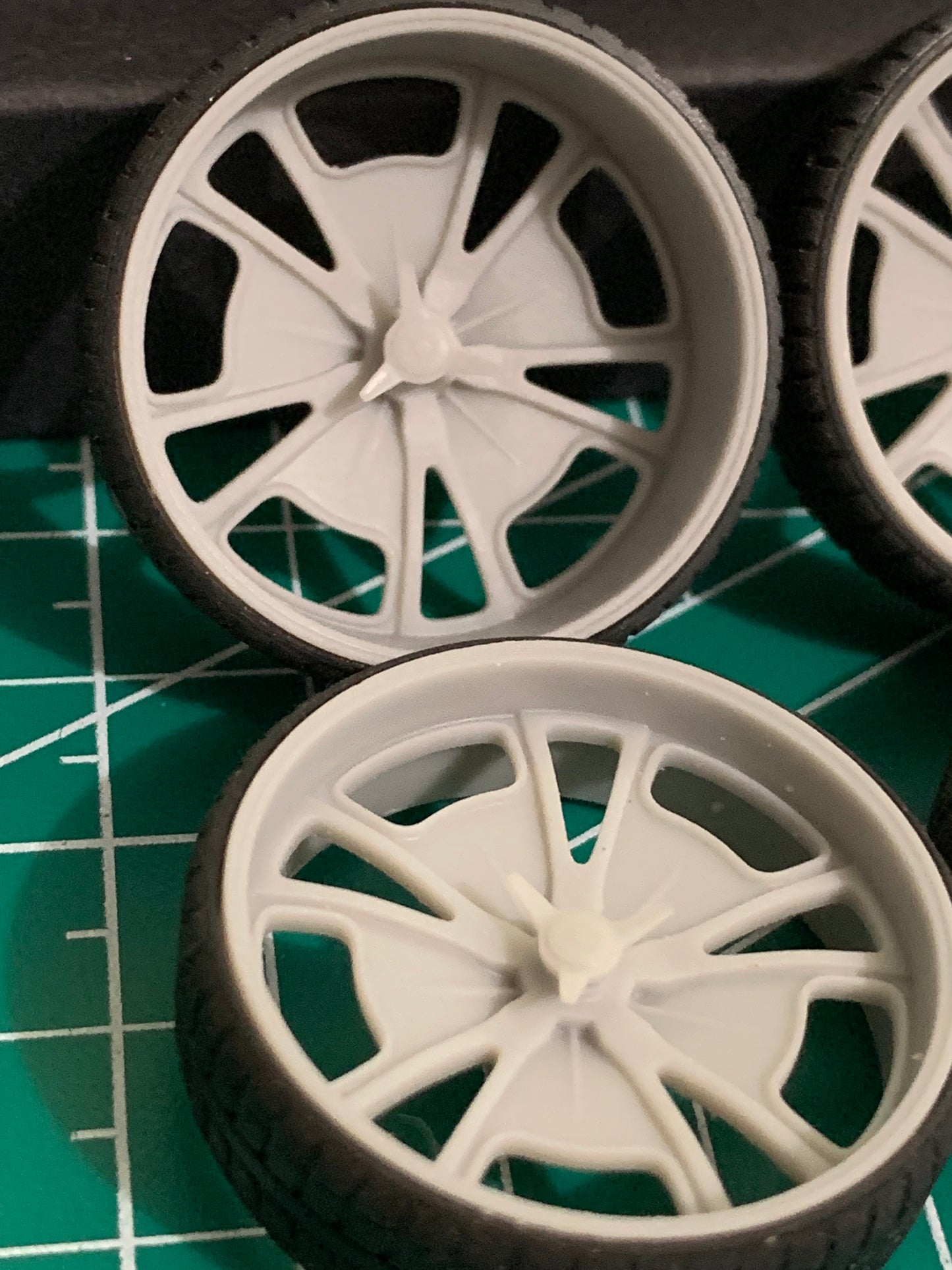 1/25 Scale - SCHOTT FUEL - in 26"-30" Donk, Big Rims, Box Chevy, G-Body
