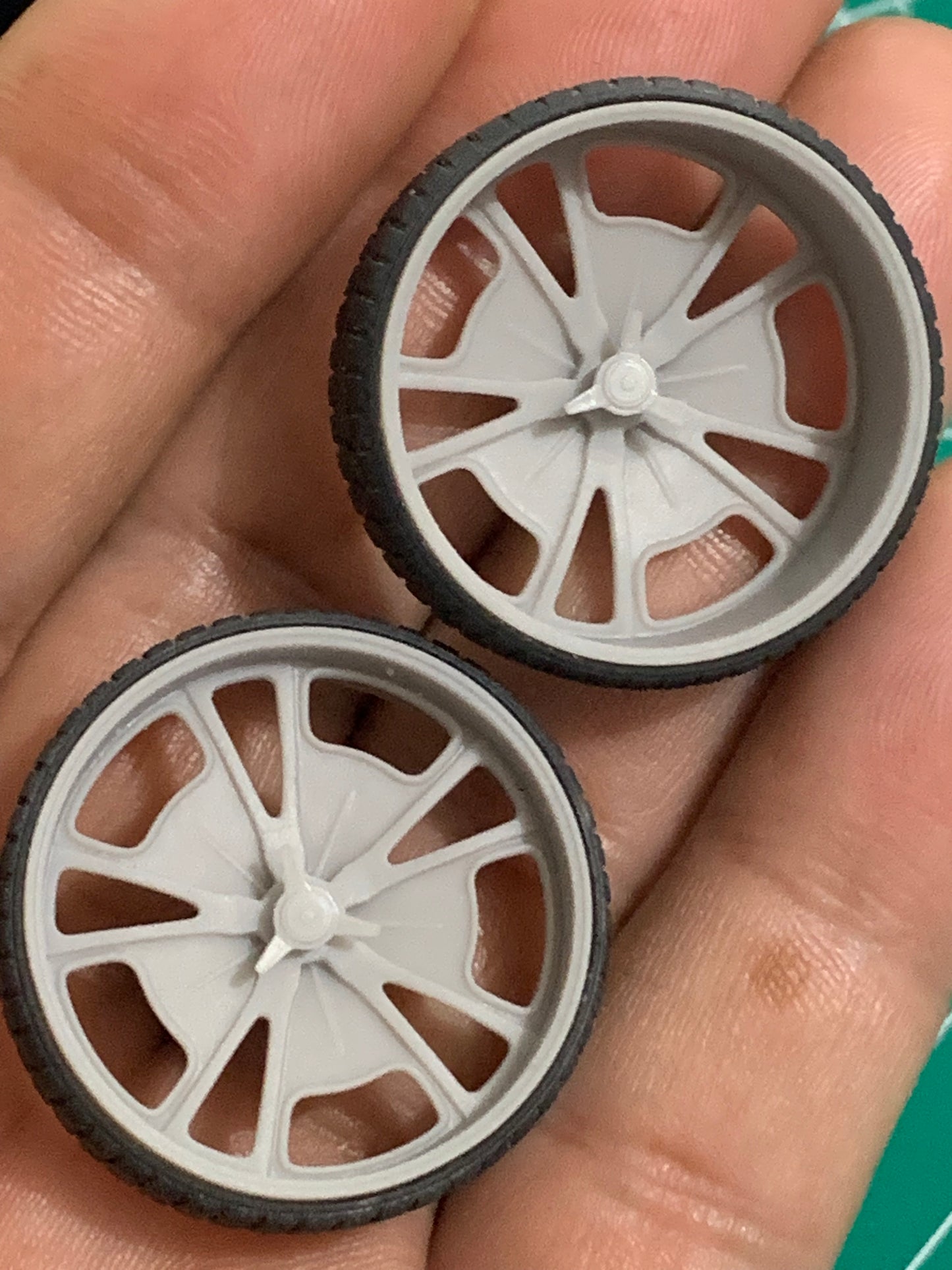 1/25 Scale - SCHOTT FUEL - in 26"-30" Donk, Big Rims, Box Chevy, G-Body