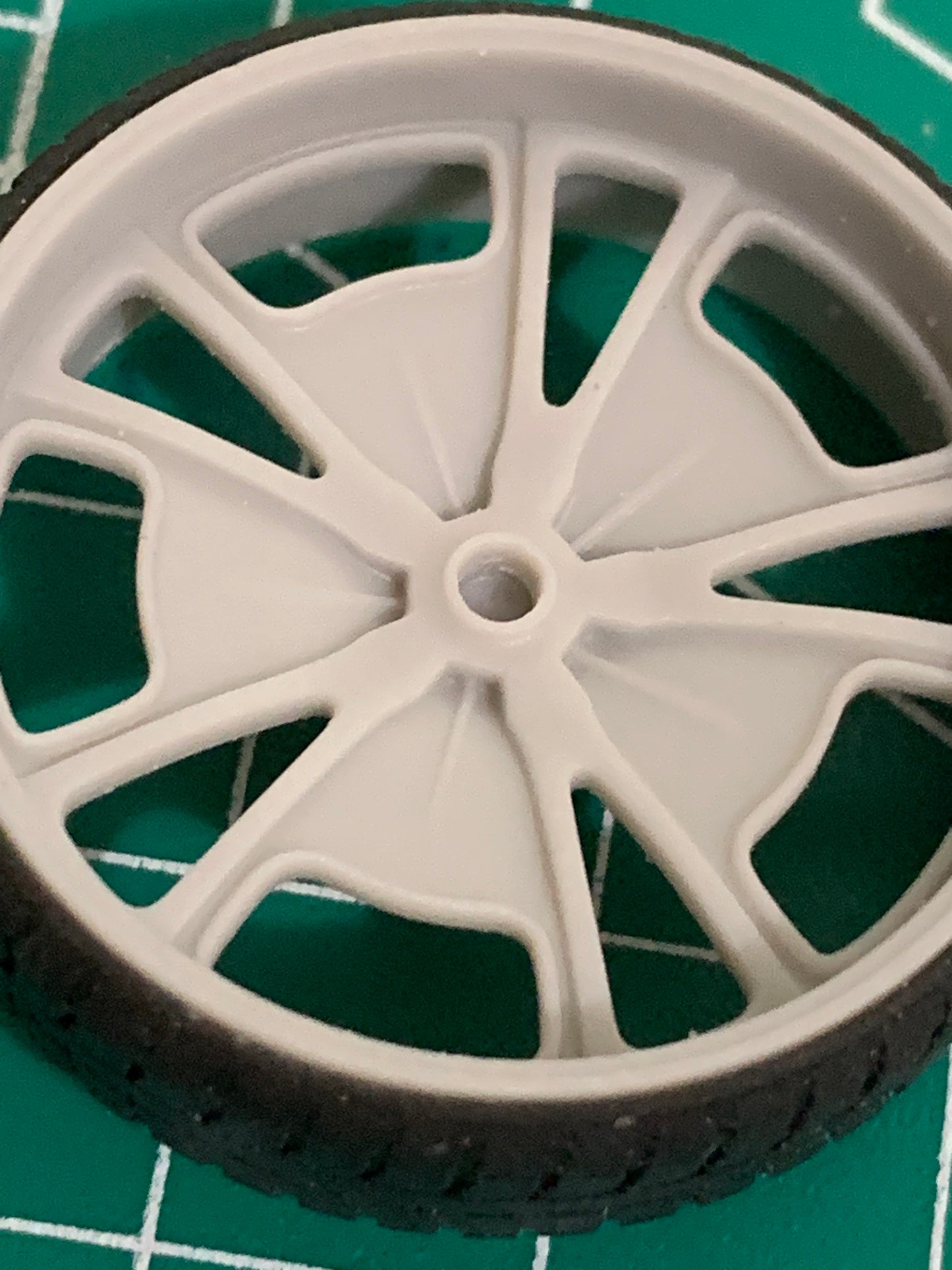 1/25 Scale - SCHOTT FUEL - in 26"-30" Donk, Big Rims, Box Chevy, G-Body