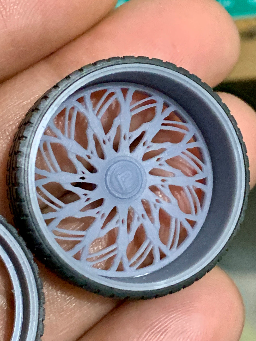 PINNACLE – THE MODEL PLUG