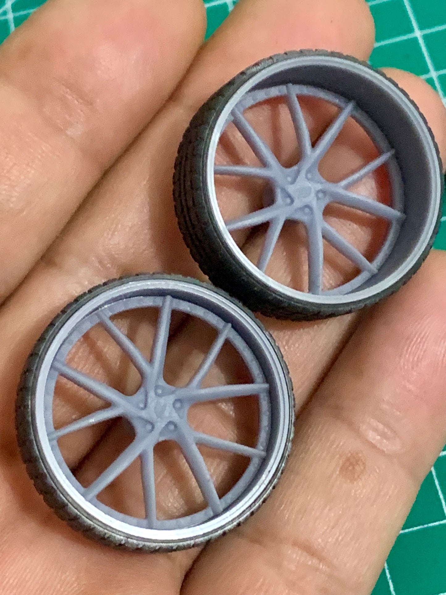 1/25 Scale - AMAN! LAZARO - in 26"-30" Donk, Big Rims, Box Chevy, G-Body
