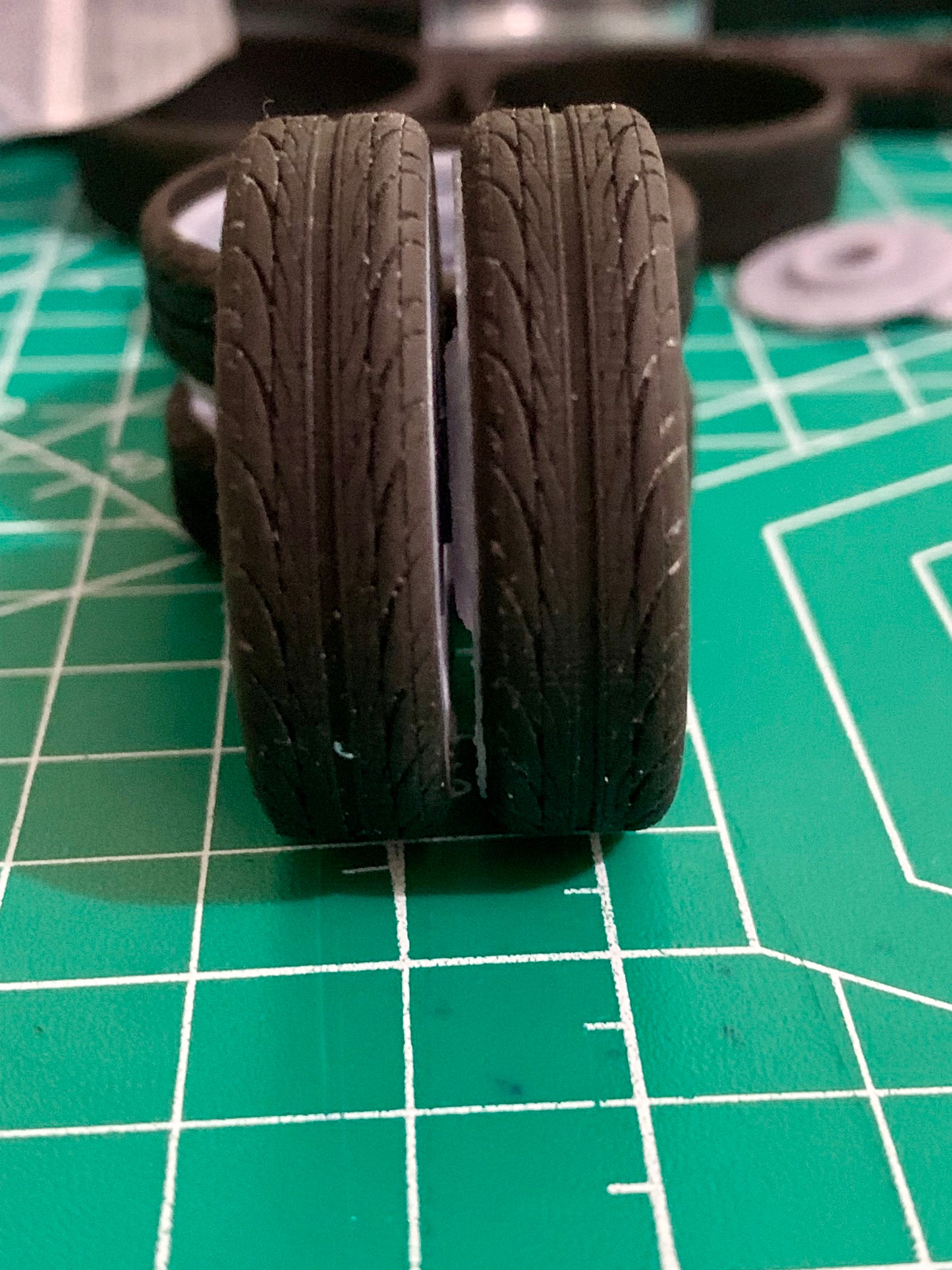 1/25 Scale - FORGI TWISTED MAGLIA in 26"-30" Dually Truck Rims