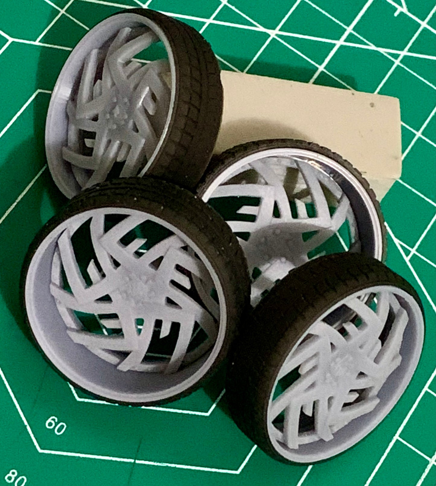 1/25 Scale - RUCC! BATTLE - in 26"-36" Donk, Big Rims, Box Chevy, G-Body