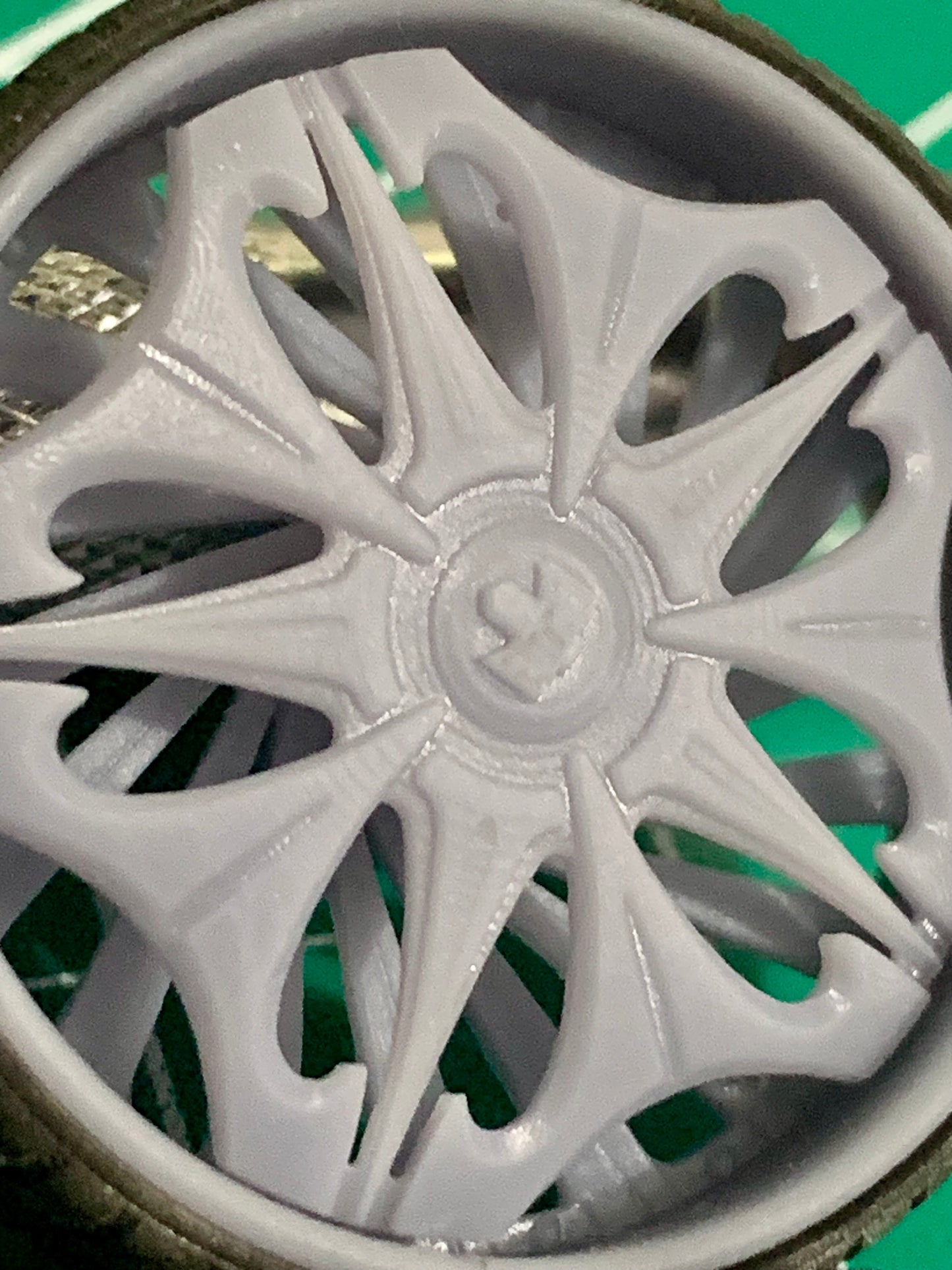1/25 Scale - DUB SPIKE Spinner - in 28"-30" Donk, Big Rims, Box Chevy, G-Body