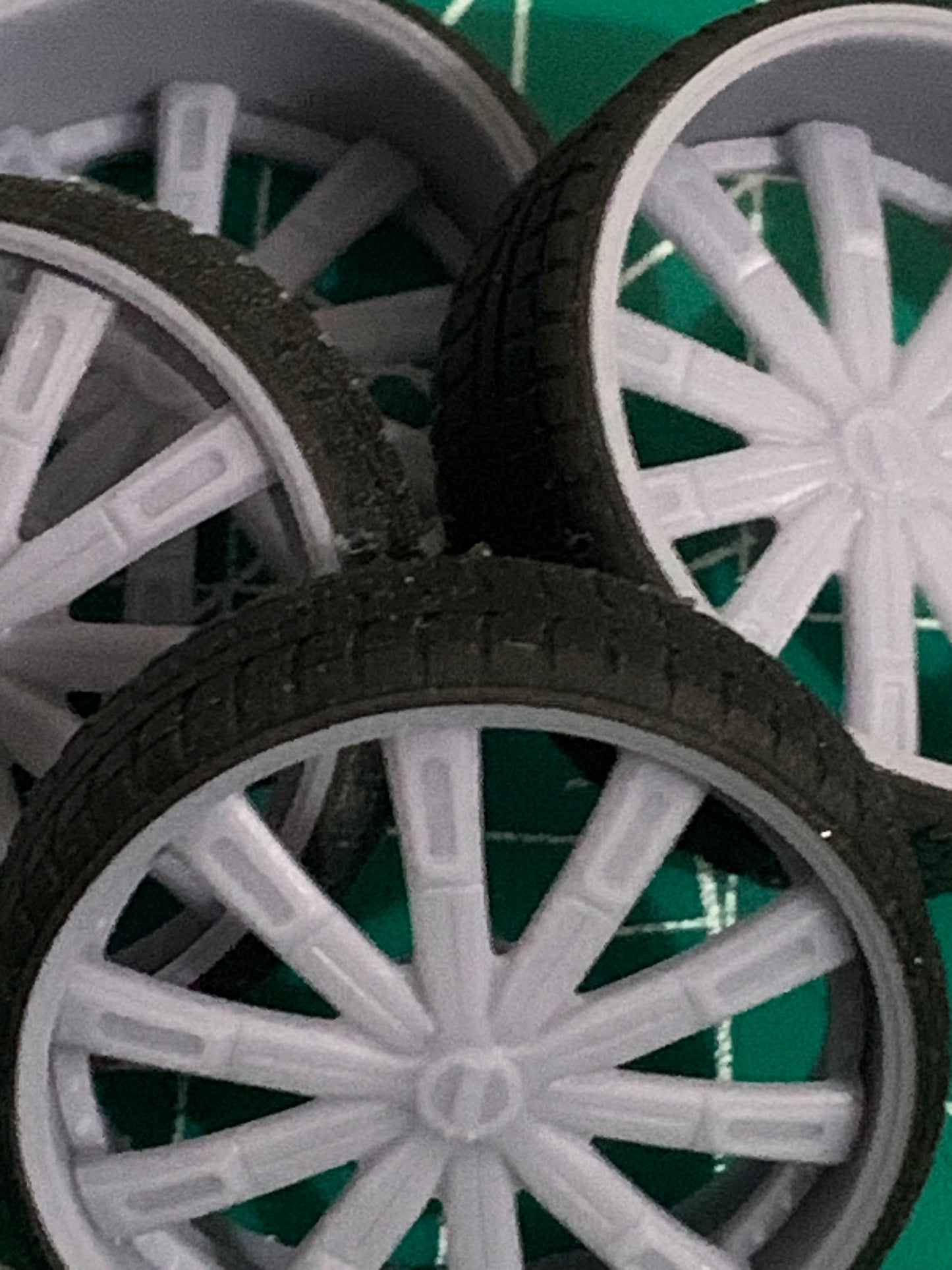 1/25 Scale - DUB AUTOBAHN ZANE EDITION - in 26"-36" Donk, Big Rims, Box Chevy, G-Body, Trucks, SUV's