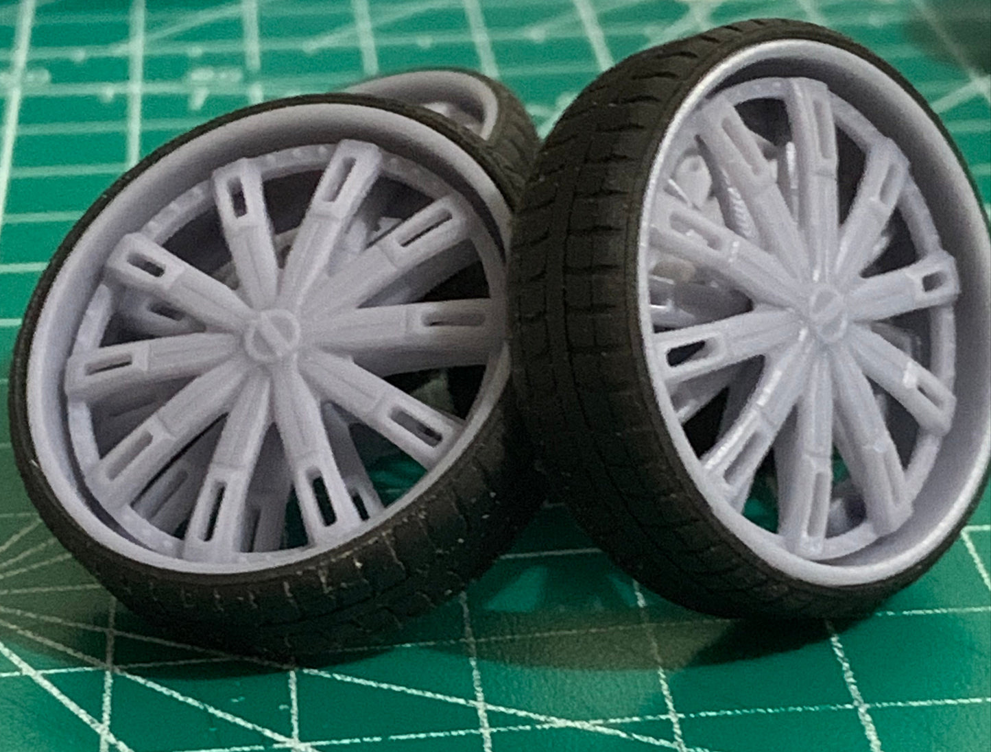 1/25 Scale - DUB AUTOBAHN ZANE EDITION V2 (CUSTOM SPINNERS) - in 28"-36" Donk, Big Rims, Box Chevy, G-Body, Trucks, SUV's