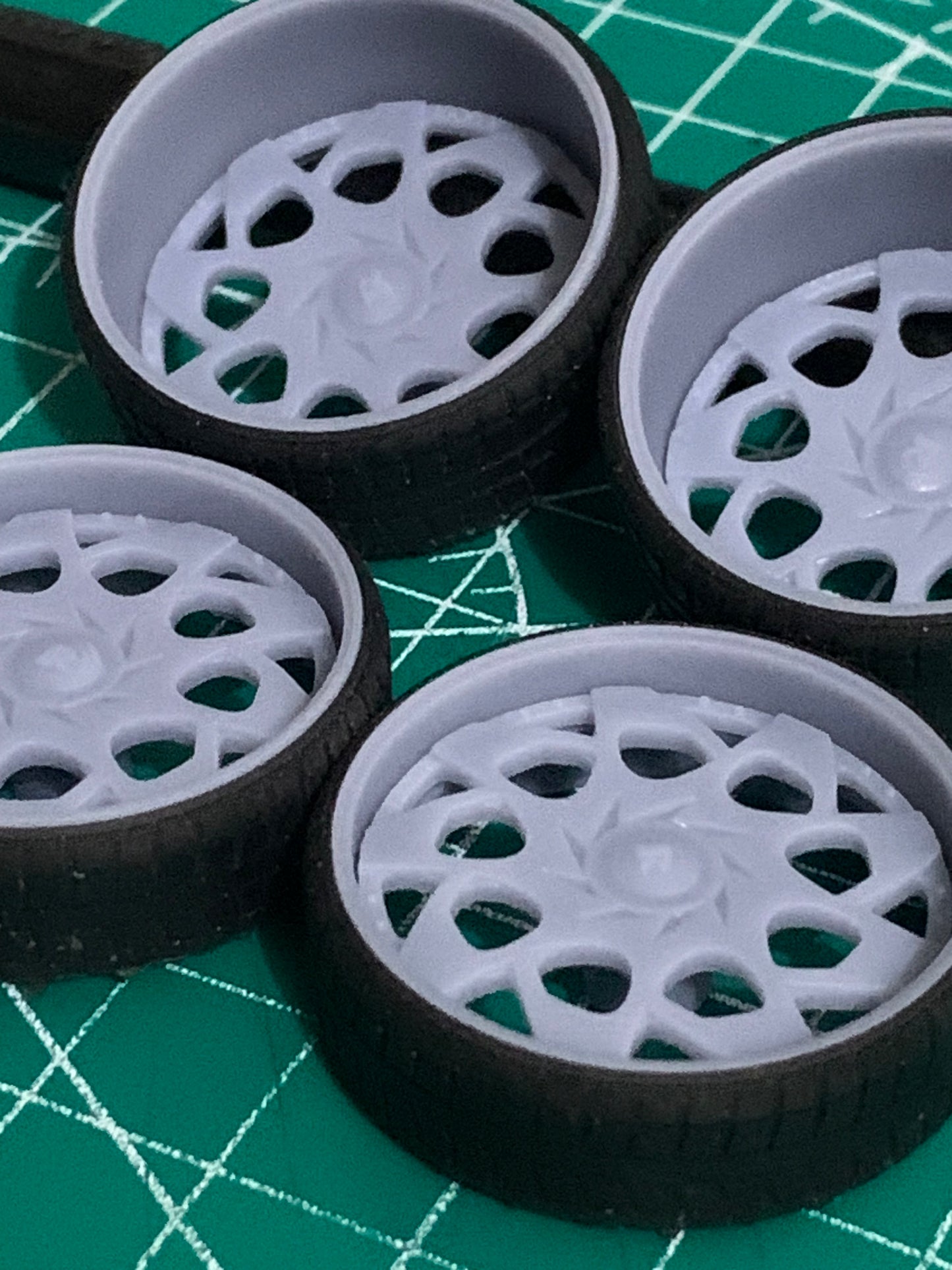 1/25 Scale - RUCC! FETTI BC - in 26"-36" Donk, Big Rims, Box Chevy, G-Body