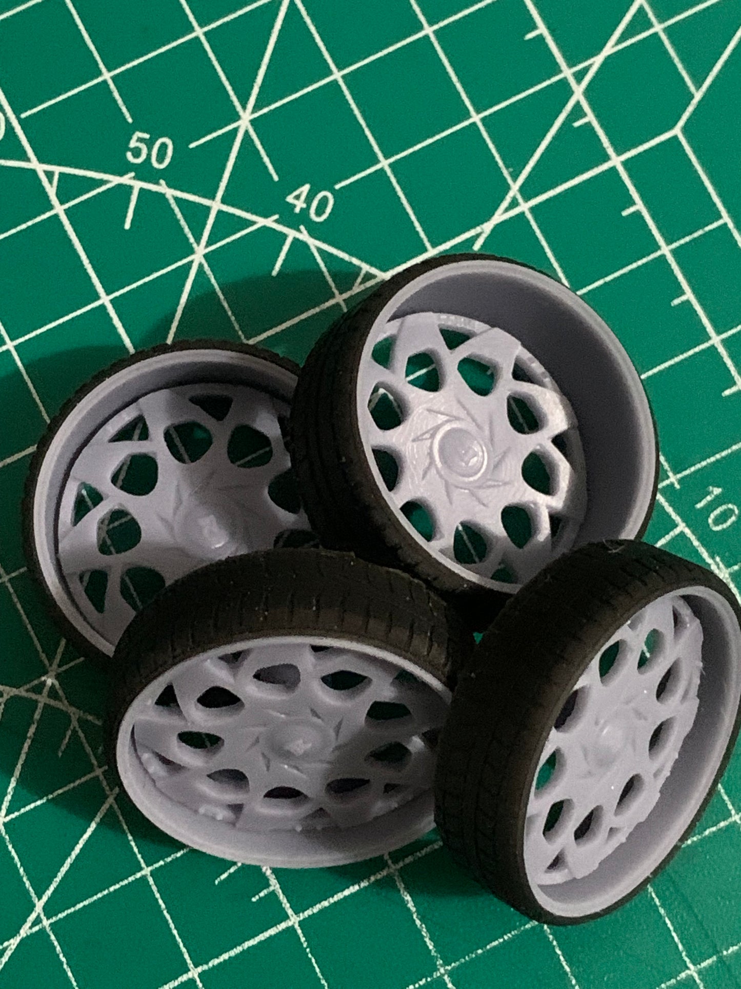 1/25 Scale - RUCC! FETTI BC - in 26"-36" Donk, Big Rims, Box Chevy, G-Body