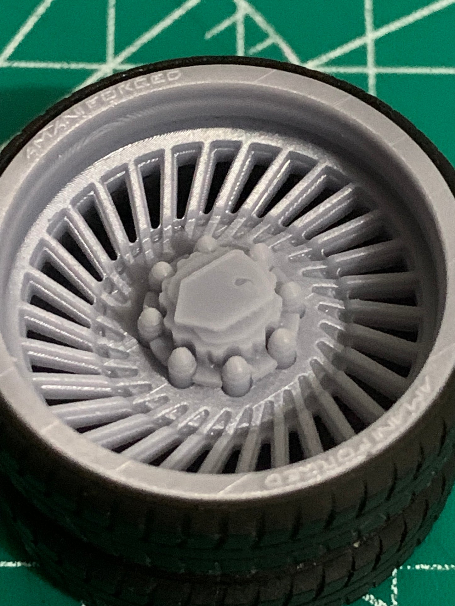 1/25 Scale - AMANI CHILE in 26"-32" (Multi-Piece) Dually Truck Rims