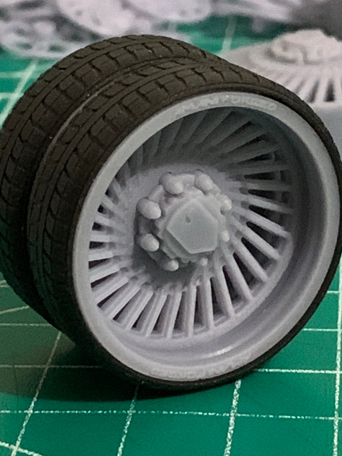1/25 Scale - AMANI CHILE in 26"-32" (Multi-Piece) Dually Truck Rims