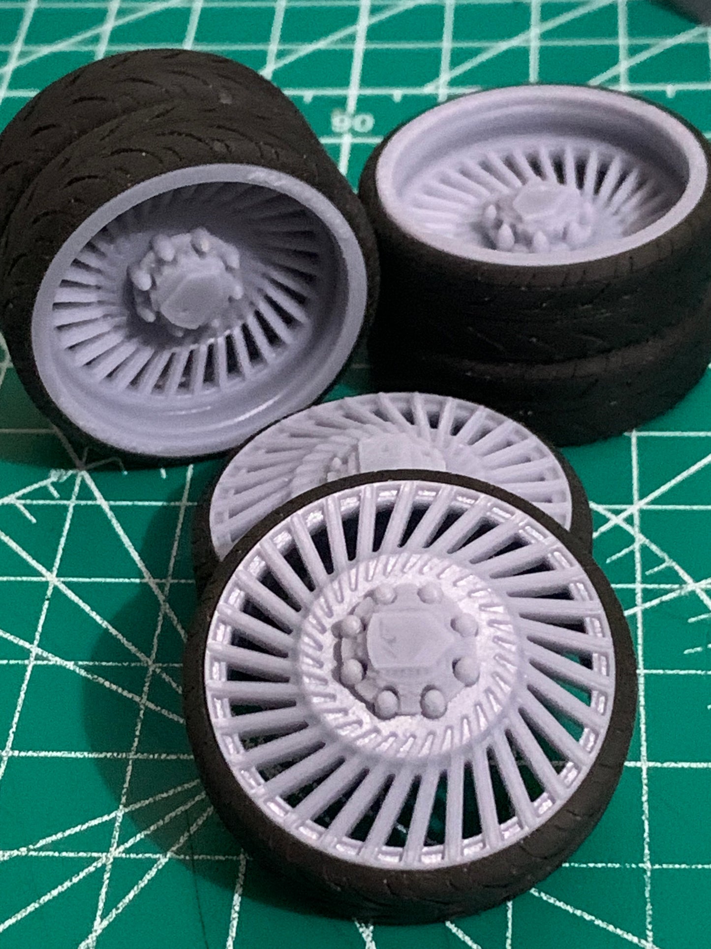1/25 Scale - AMANI CHILE in 26"-32" (Multi-Piece) Dually Truck Rims