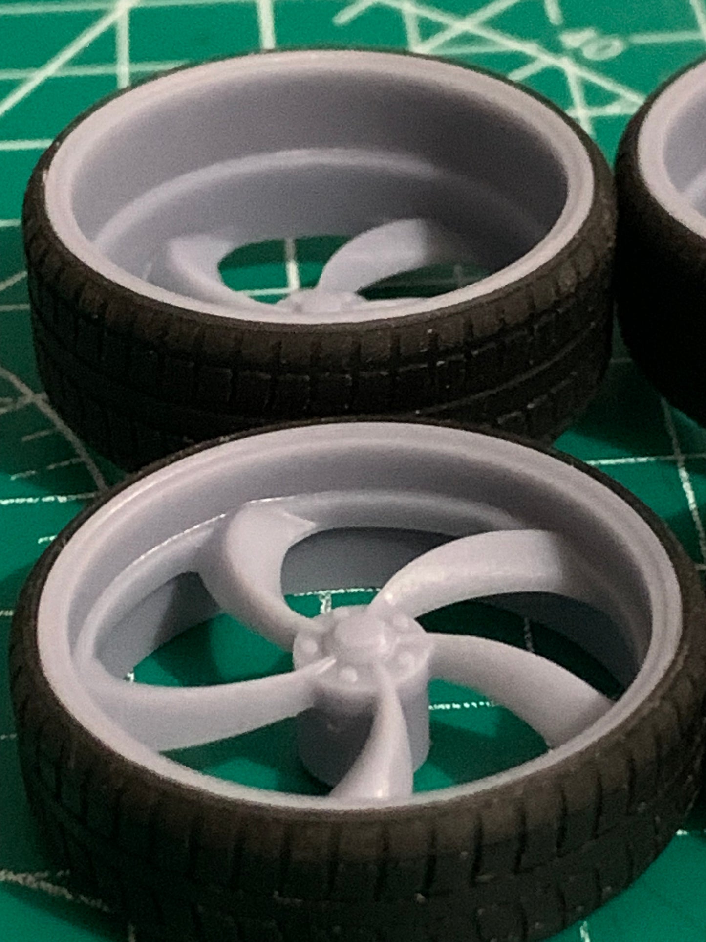 1/25 Scale - Billet Specialties SLC75 in 26"-30" Donk, Big Rims, Box Chevy, G-Body