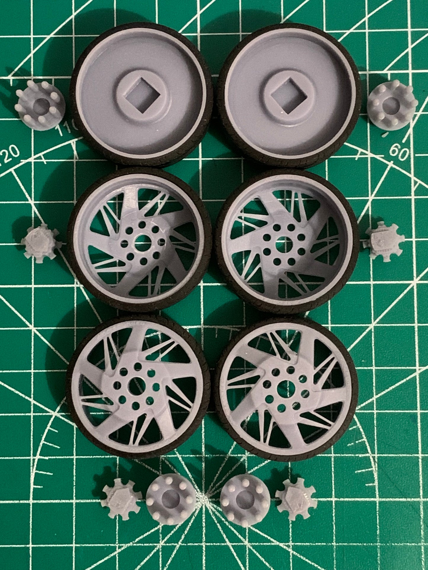 1/25 Scale - AMANI NAVA in 26"-32" (Multi-Piece) Dually Truck Rims