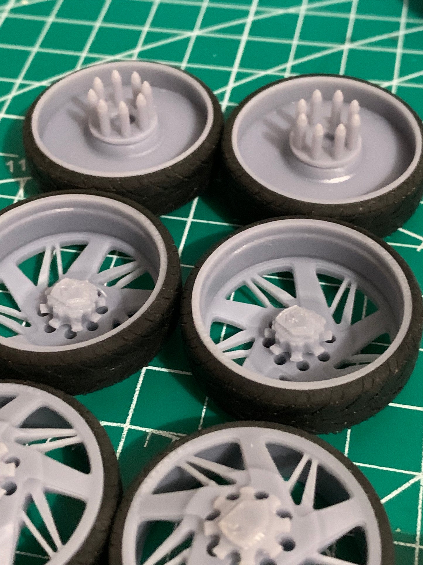 1/25 Scale - AMANI NAVA in 26"-32" (Multi-Piece) Dually Truck Rims