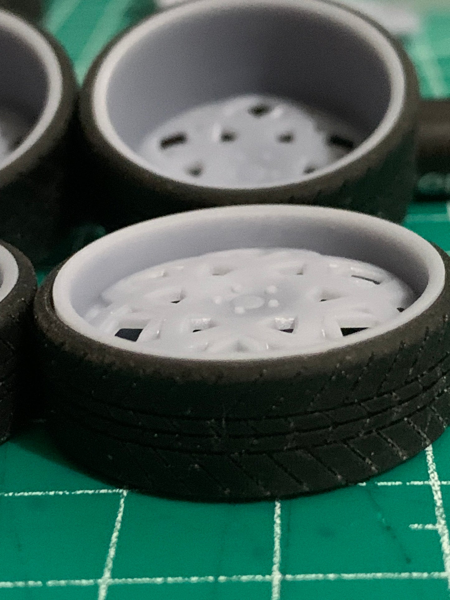 1/25 Scale - TMP SUPAMAX - in 26"-36" Donk, Big Rims, Box Chevy, G-Body