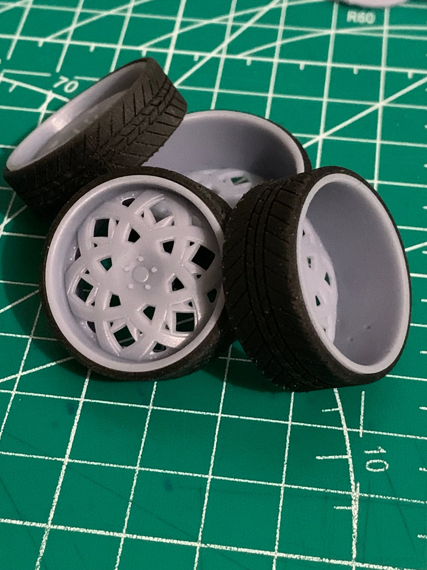 1/25 Scale - TMP SUPAMAX - in 26"-36" Donk, Big Rims, Box Chevy, G-Body