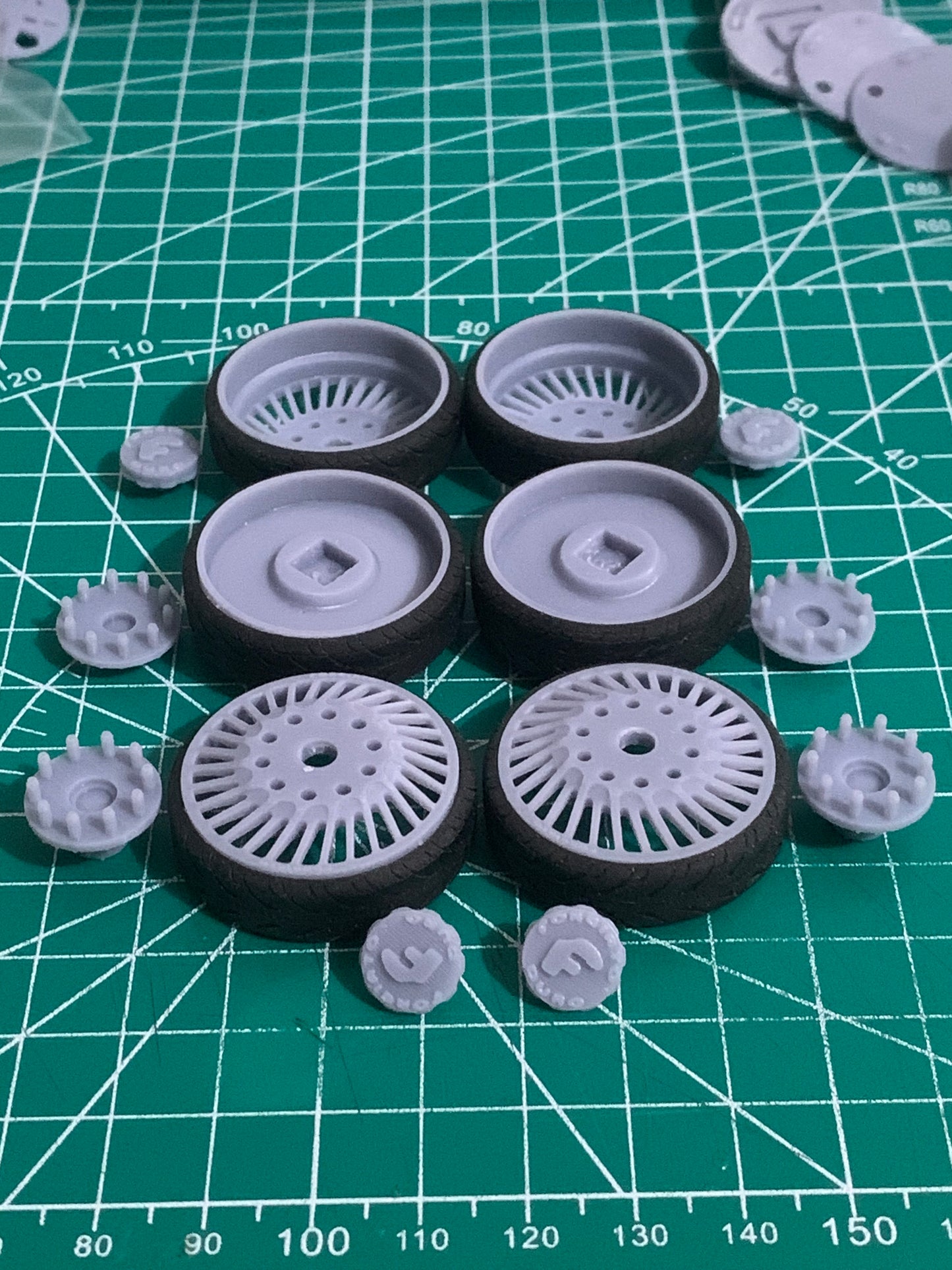 1/25 Scale - FORGI VENTOSO in 26"-32" (Multi-Piece) Dually Truck Rims